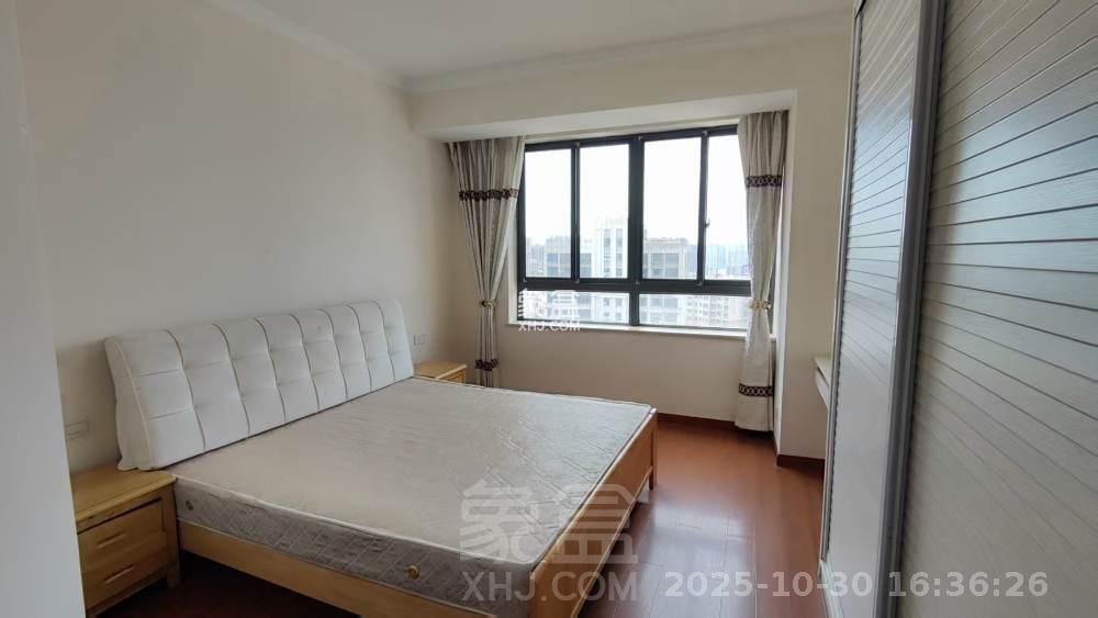 馨香橄榄城  3室2厅2卫    1800.0元/月小区图