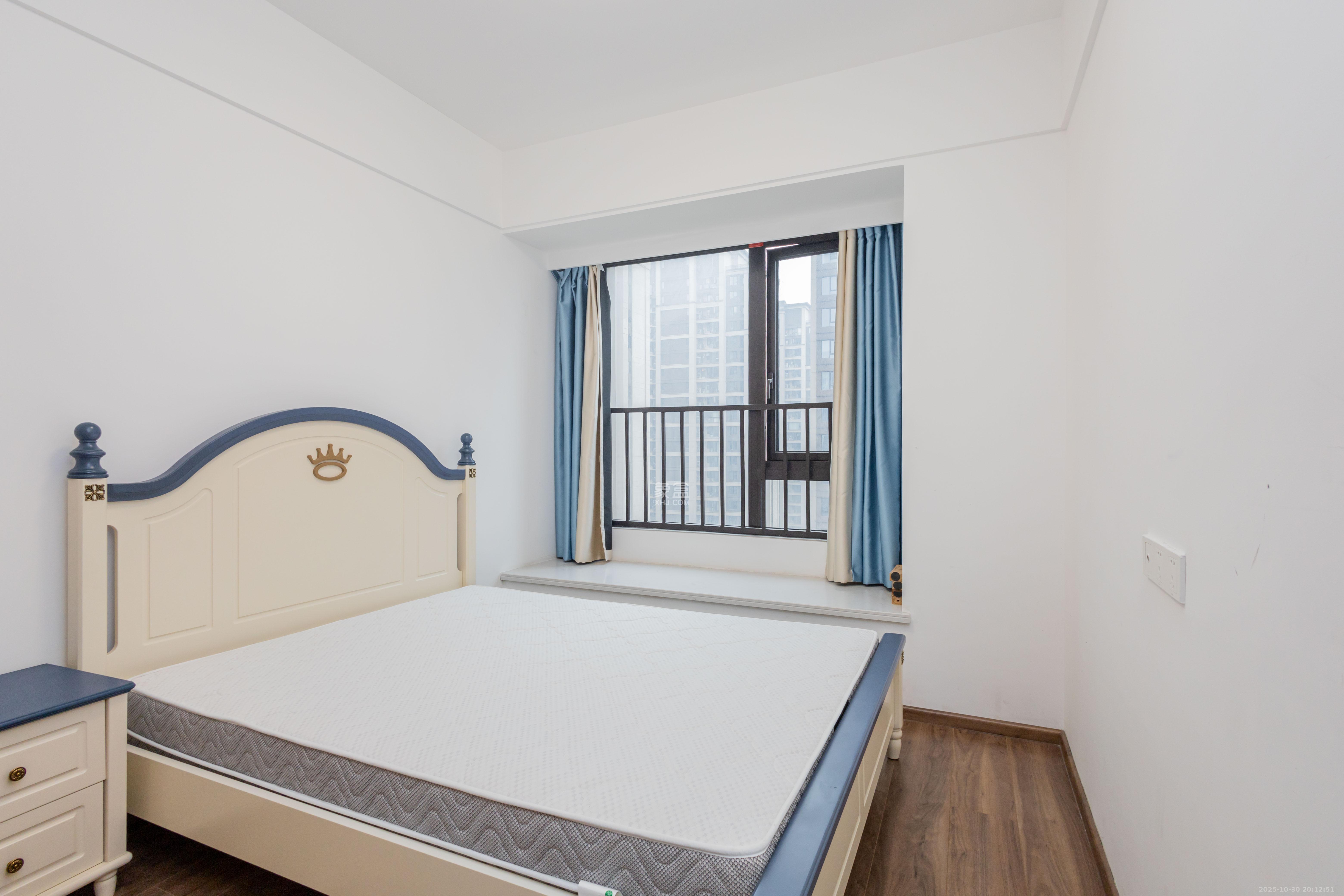 金茂建发观悦  4室2厅2卫    190.0万 金茂建发观悦  4室2厅2卫    190.0万卧室