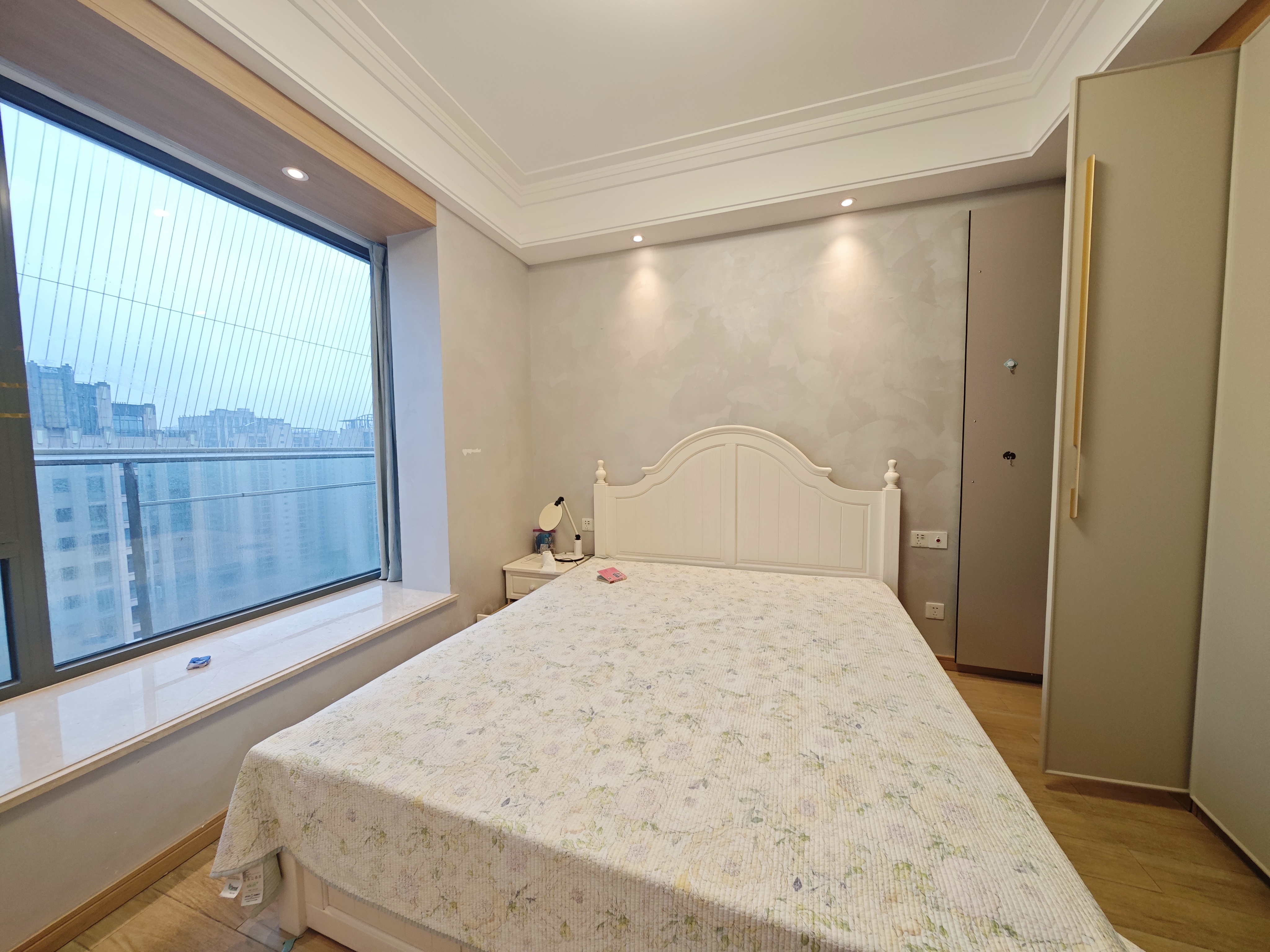 龙兴公馆 3室2厅2卫 7000.0元/月 龙兴公馆 3室2厅2卫 7000.0元/月室内图