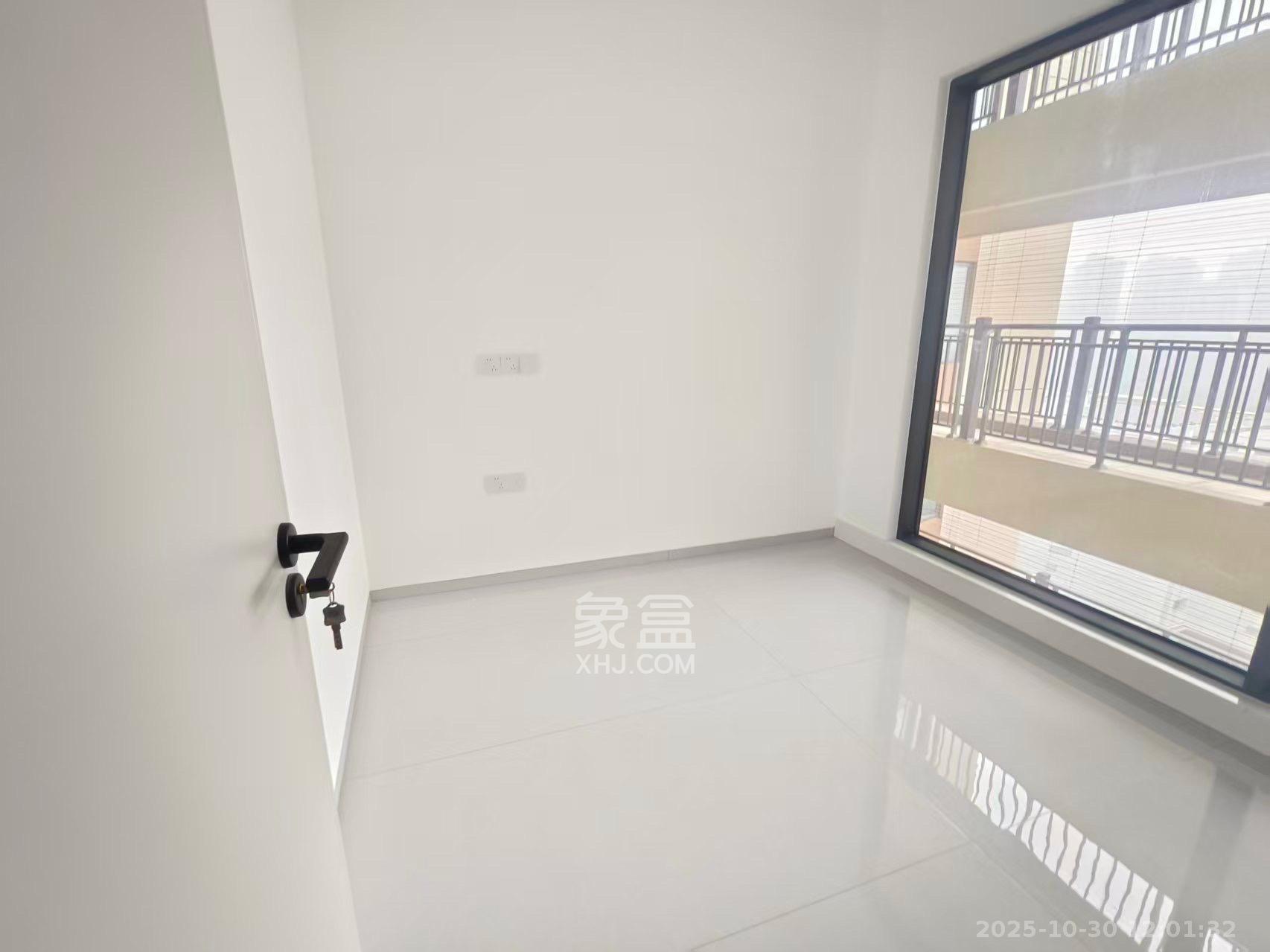 兴进珺府  4室2厅2卫    2000.0元/月 兴进珺府  4室2厅2卫    2000.0元/月室内图