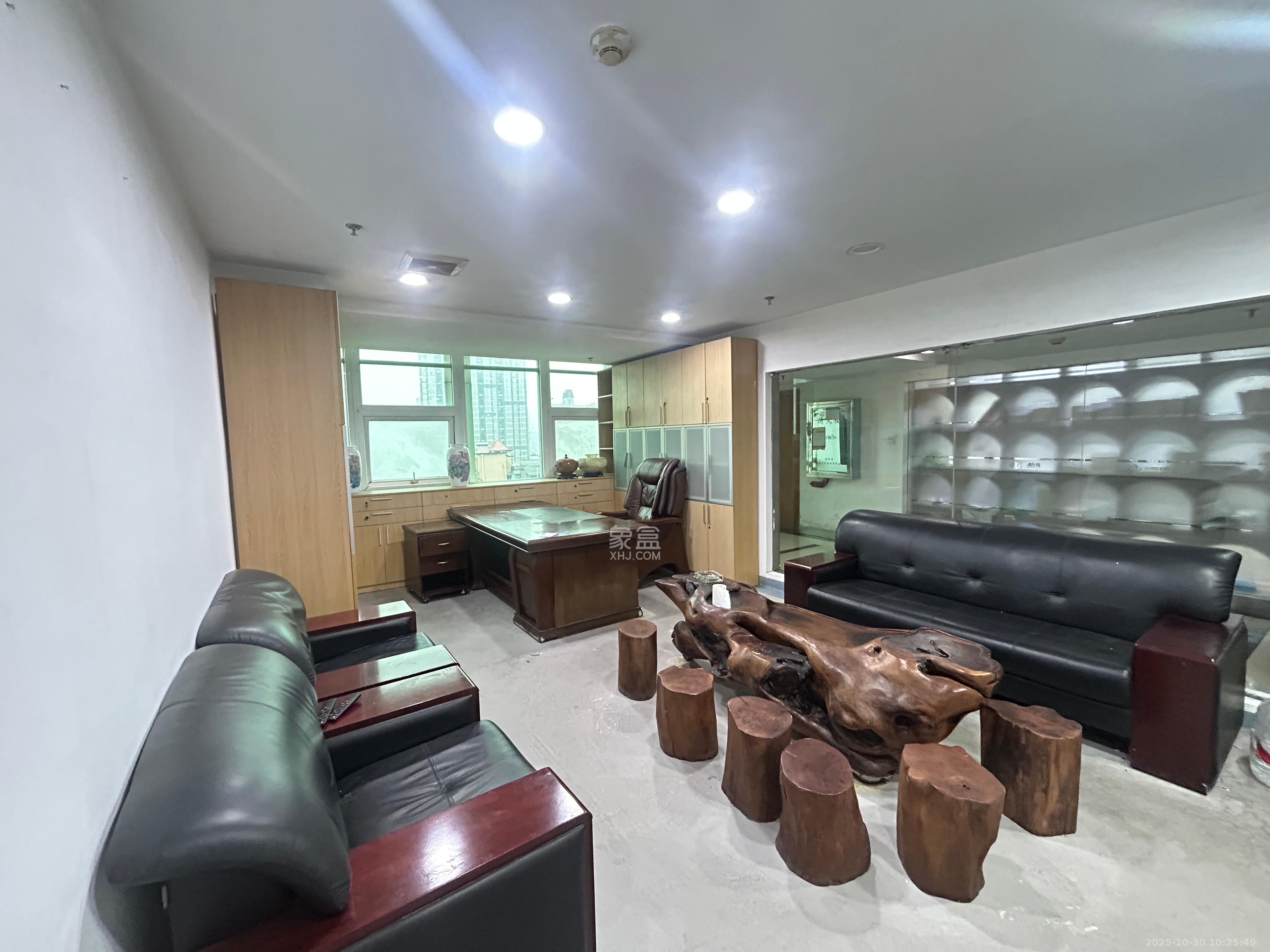 佳天国际新城  2室1厅1卫    1950.0元/月 佳天国际新城  2室1厅1卫    1950.0元/月室内图