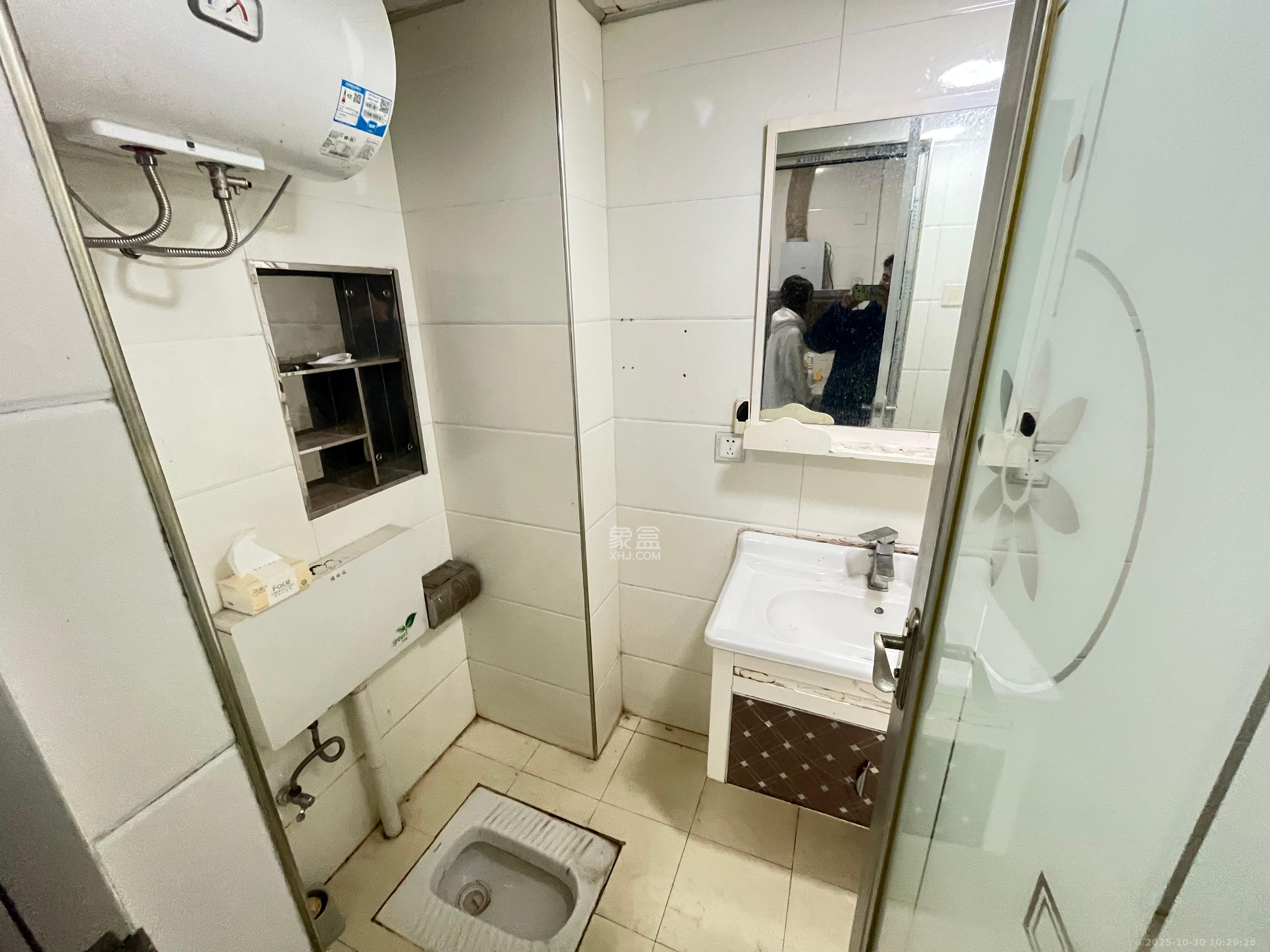 万科魅力之城 1室1厅1卫 900.0元/月 万科魅力之城 1室1厅1卫 900.0元/月室内图