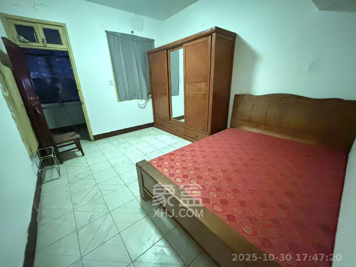 湖橡宿舍/湖橡小区  2室1厅1卫    1200.0元/月室内图