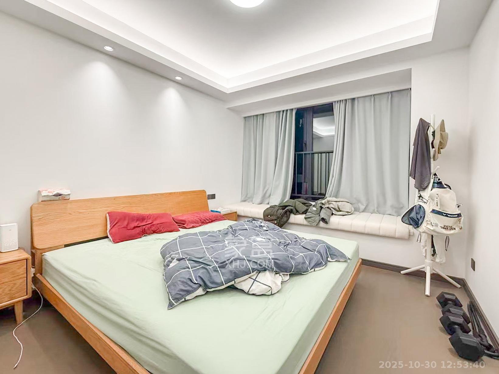 旭辉铂宸府  3室2厅2卫    115.0万卧室