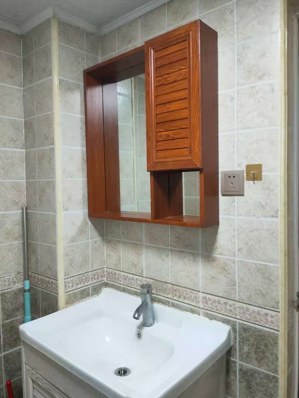 书馨苑  1室0厅1卫    1600.0元/月 书馨苑  1室0厅1卫    1600.0元/月室内图