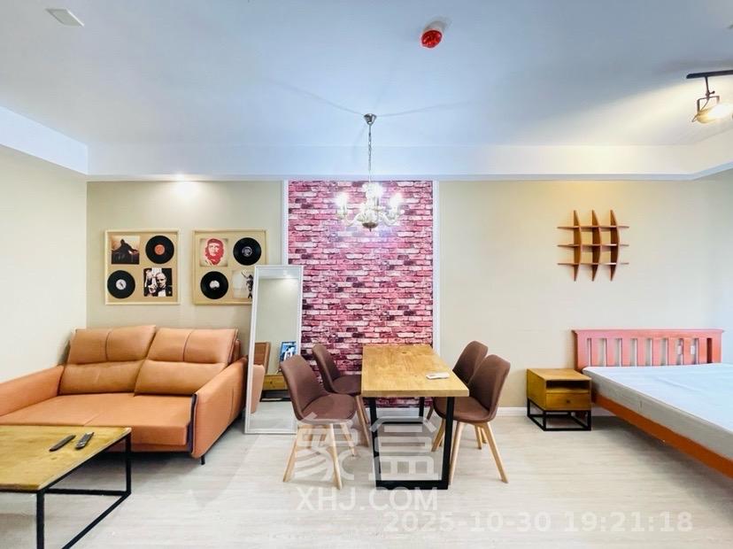 地质家园一、二期（地泰人民公馆）  1室1厅1卫    2200.0元/月室内图