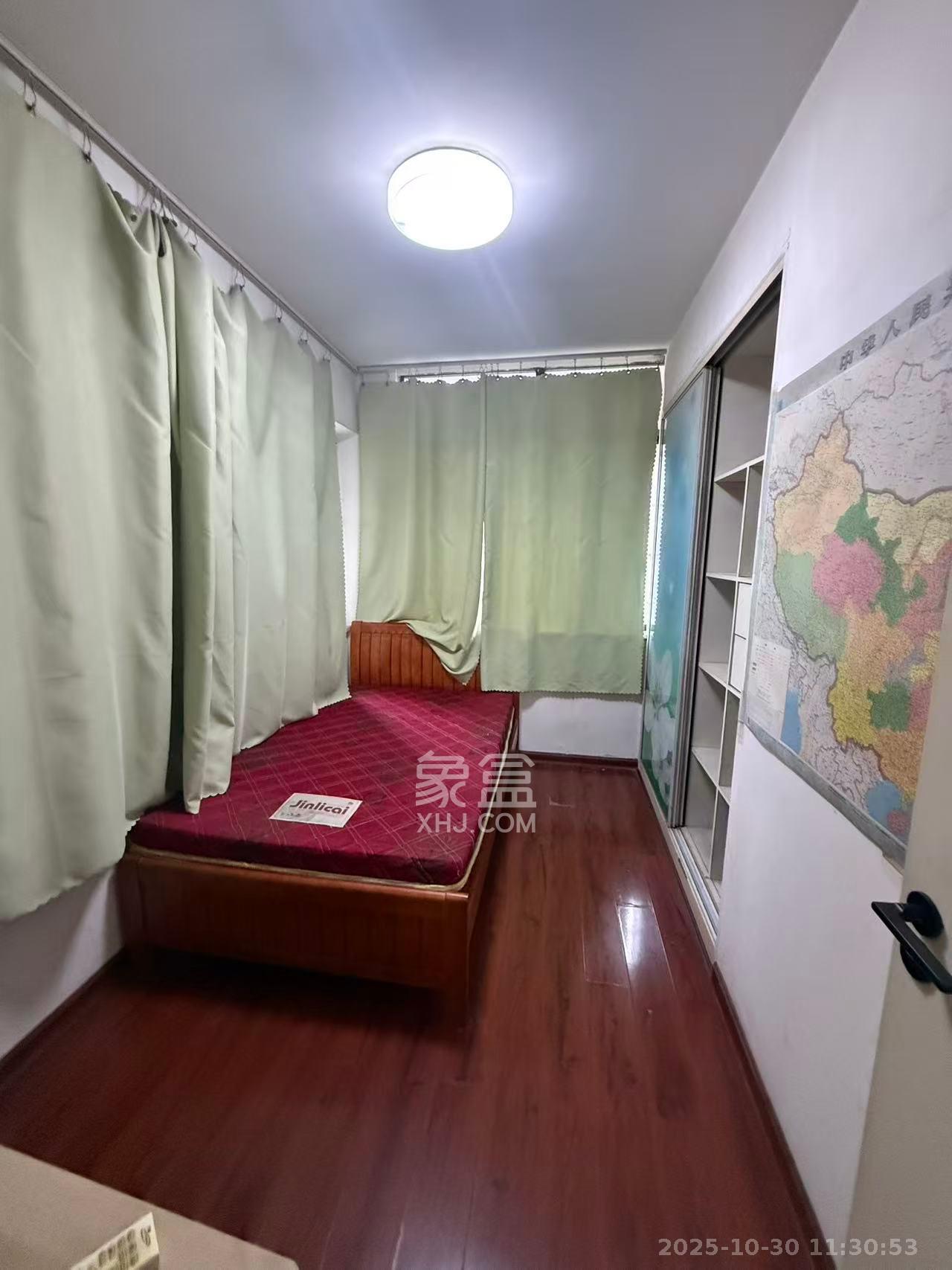 芙蓉蓉苑 3室1厅1卫 2800.0元/月 芙蓉蓉苑 3室1厅1卫 2800.0元/月室内图