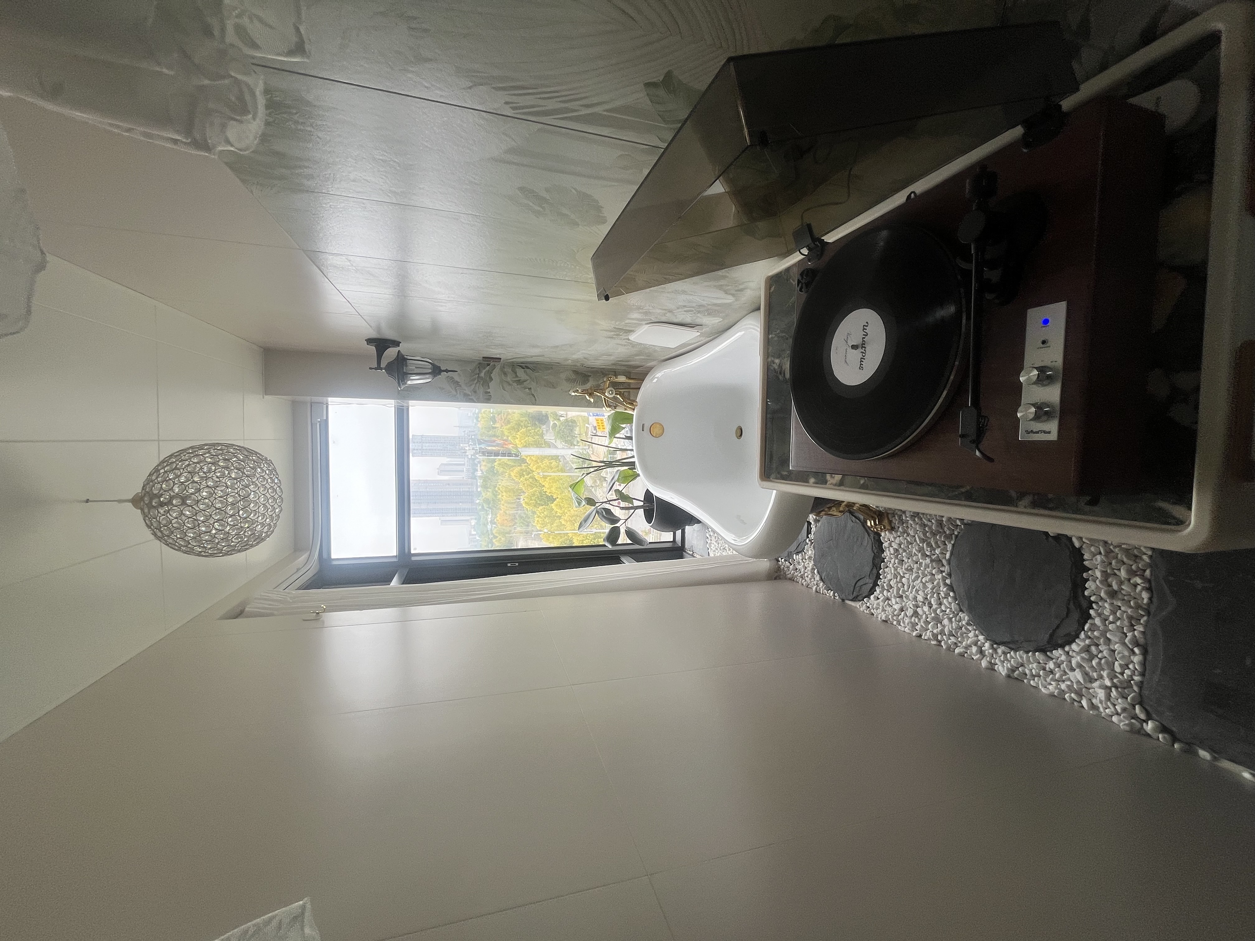 壹号公馆  1室0厅0卫    35.0万客厅