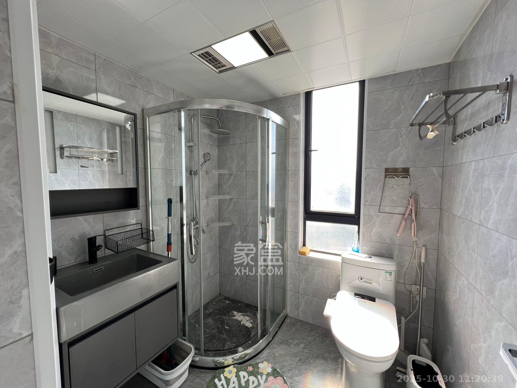 荣悦台  2室1厅1卫    3600.0元/月室内图