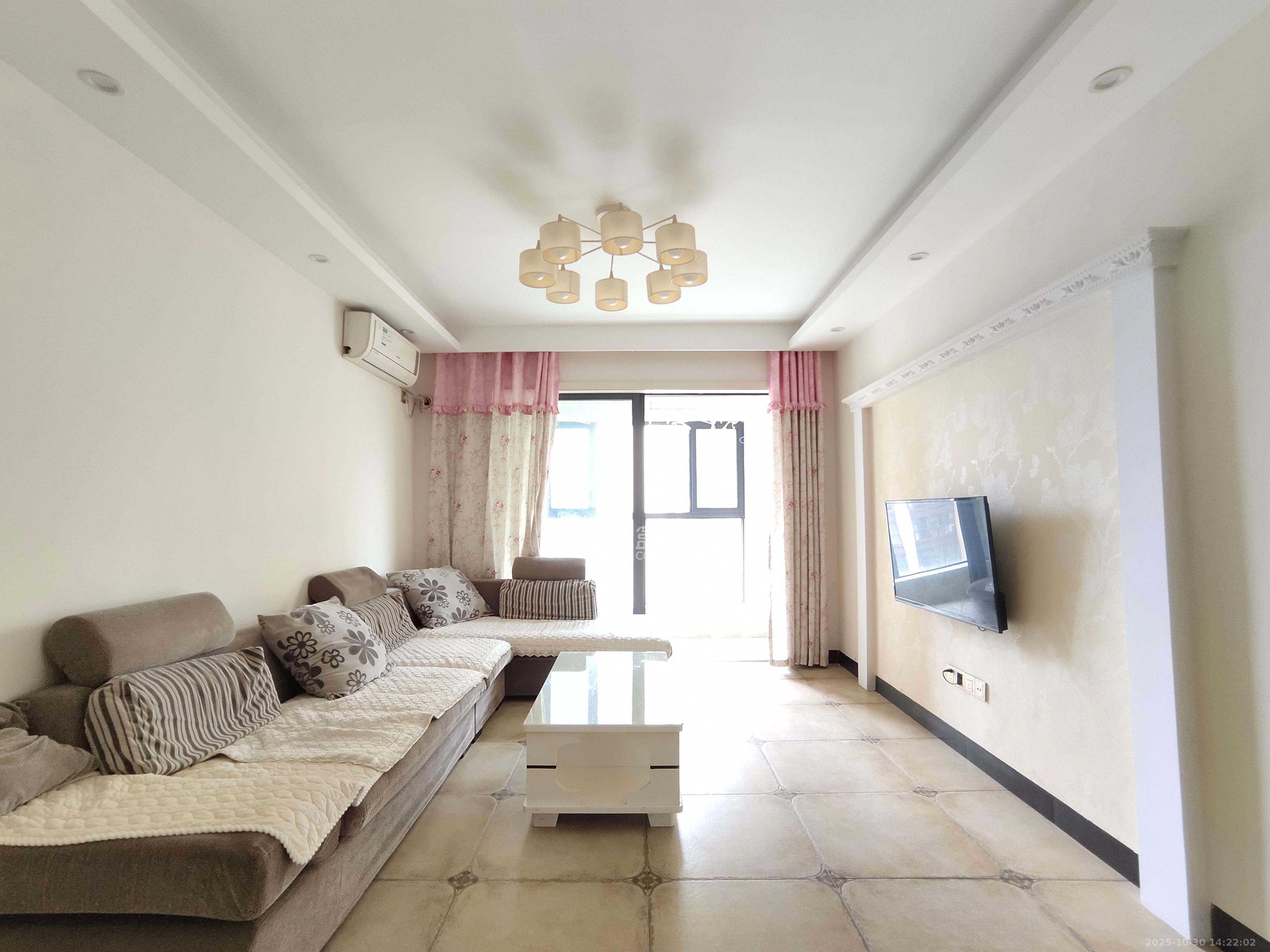 兰亭湾畔  2室1厅1卫    2300.0元/月