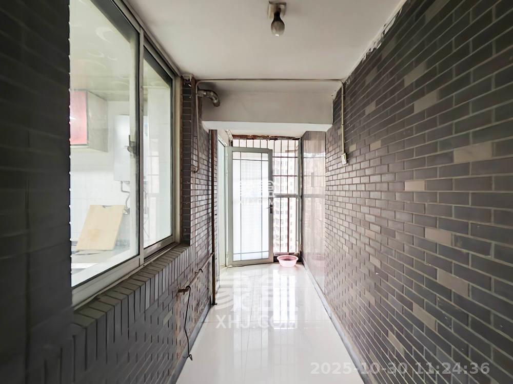 森林公园壹号（森林雅苑）  3室2厅1卫    2400.0元/月室内图