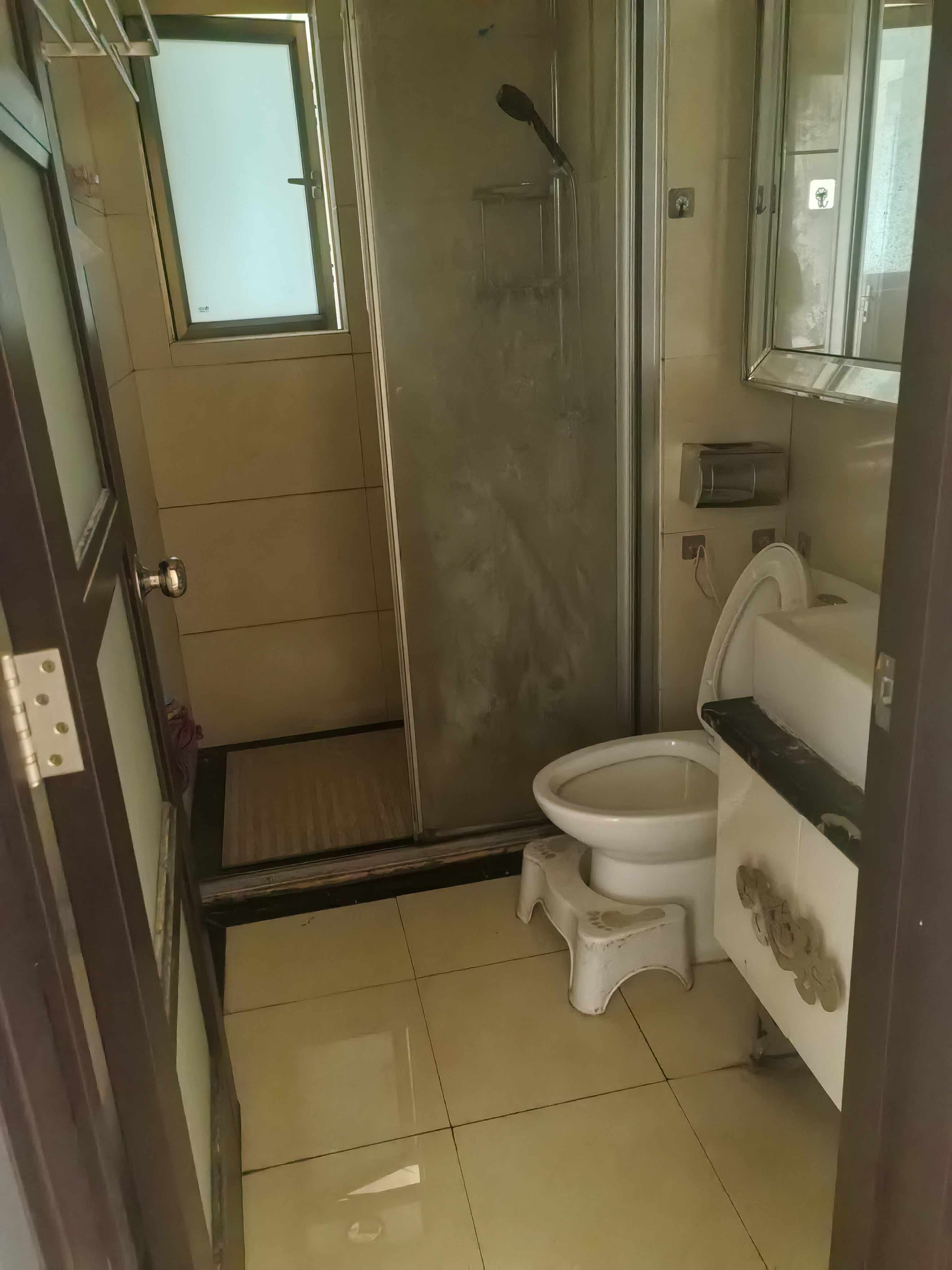 碧桂园 3室2厅1卫 1400.0元/月 碧桂园 3室2厅1卫 1400.0元/月室内图