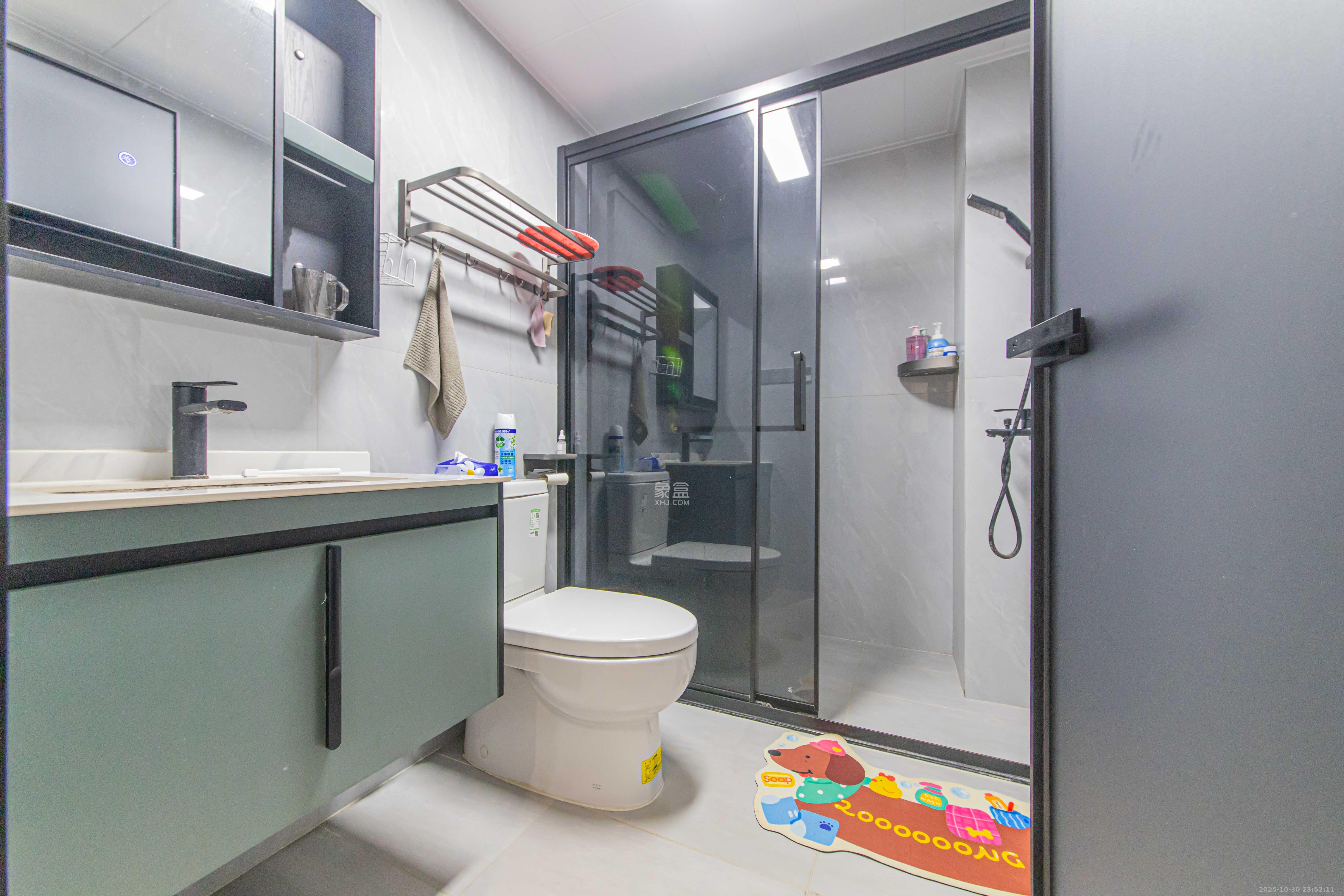 大唐印象三期御玺 4室2厅2卫 158.0万 大唐印象三期御玺 4室2厅2卫 158.0万卫生间