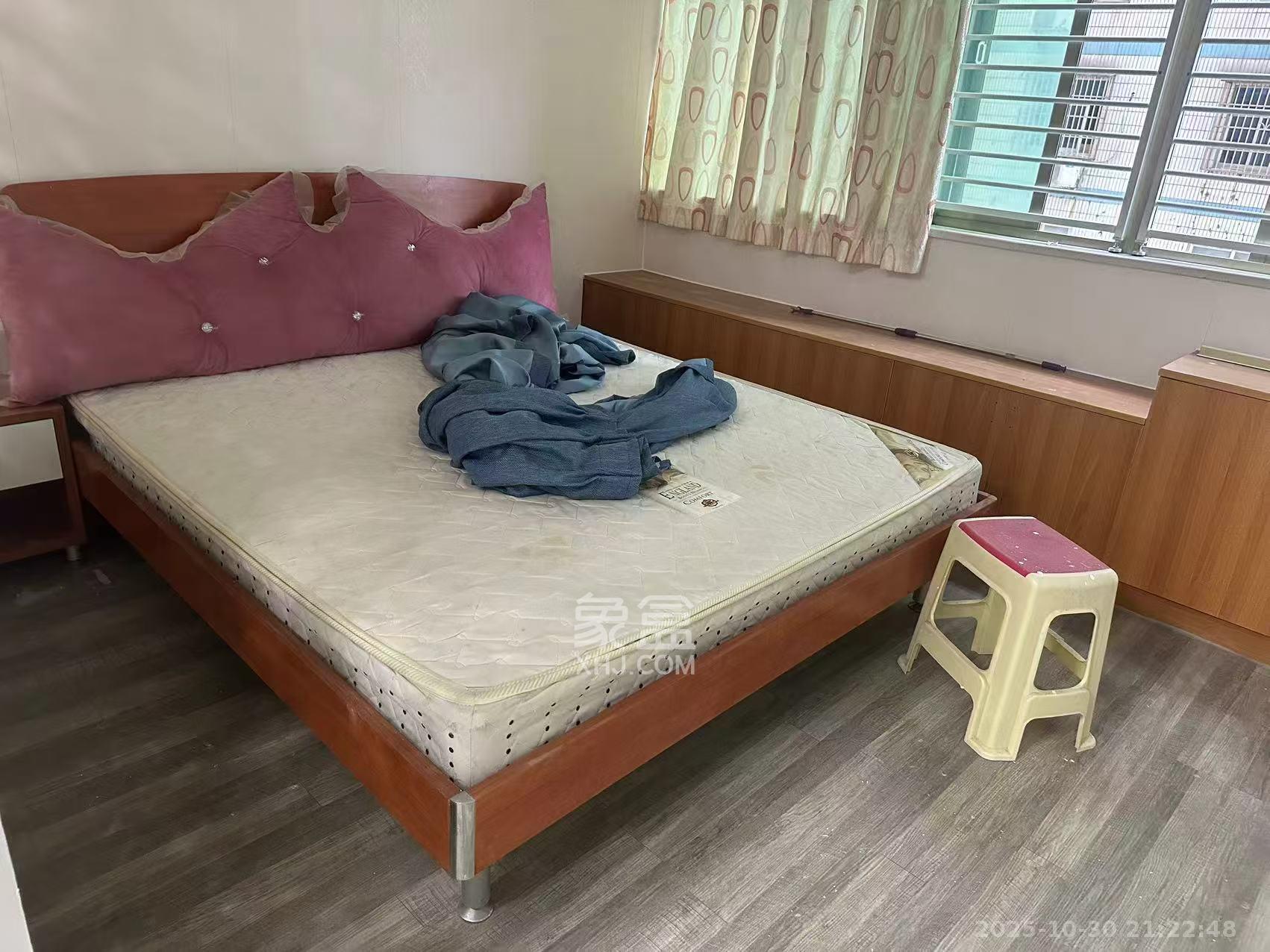 上城星座  1室1厅1卫    1980.0元/月 上城星座  1室1厅1卫    1980.0元/月室内图