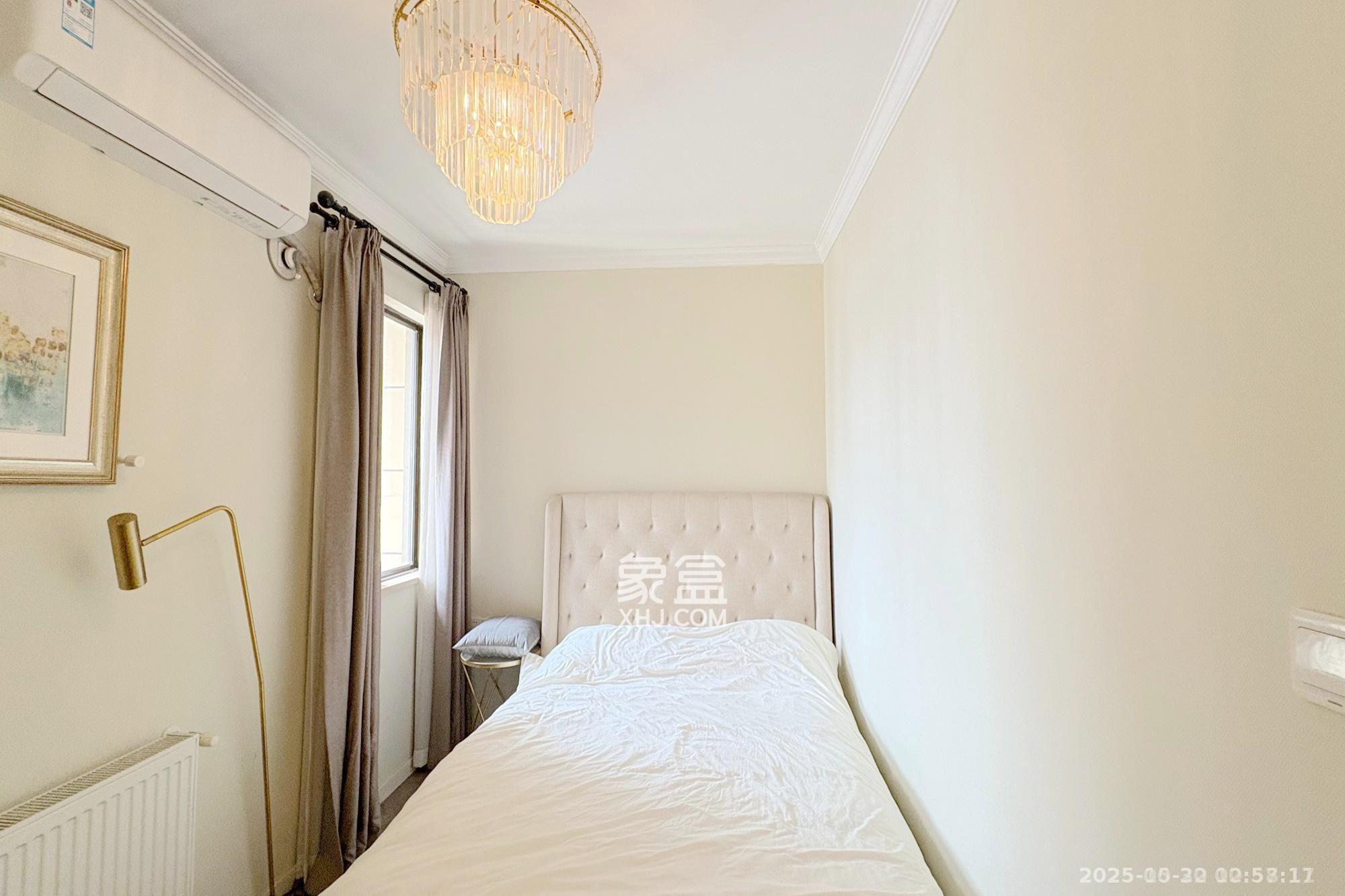 铂宫  2室1厅1卫    3500.0元/月室内图