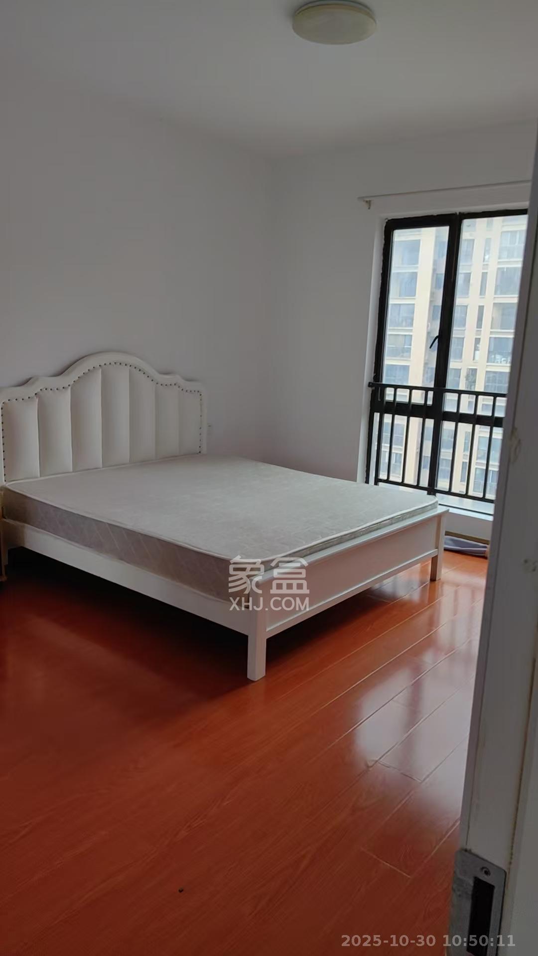 长燃新奥佳园  3室2厅2卫    2300.0元/月室内图