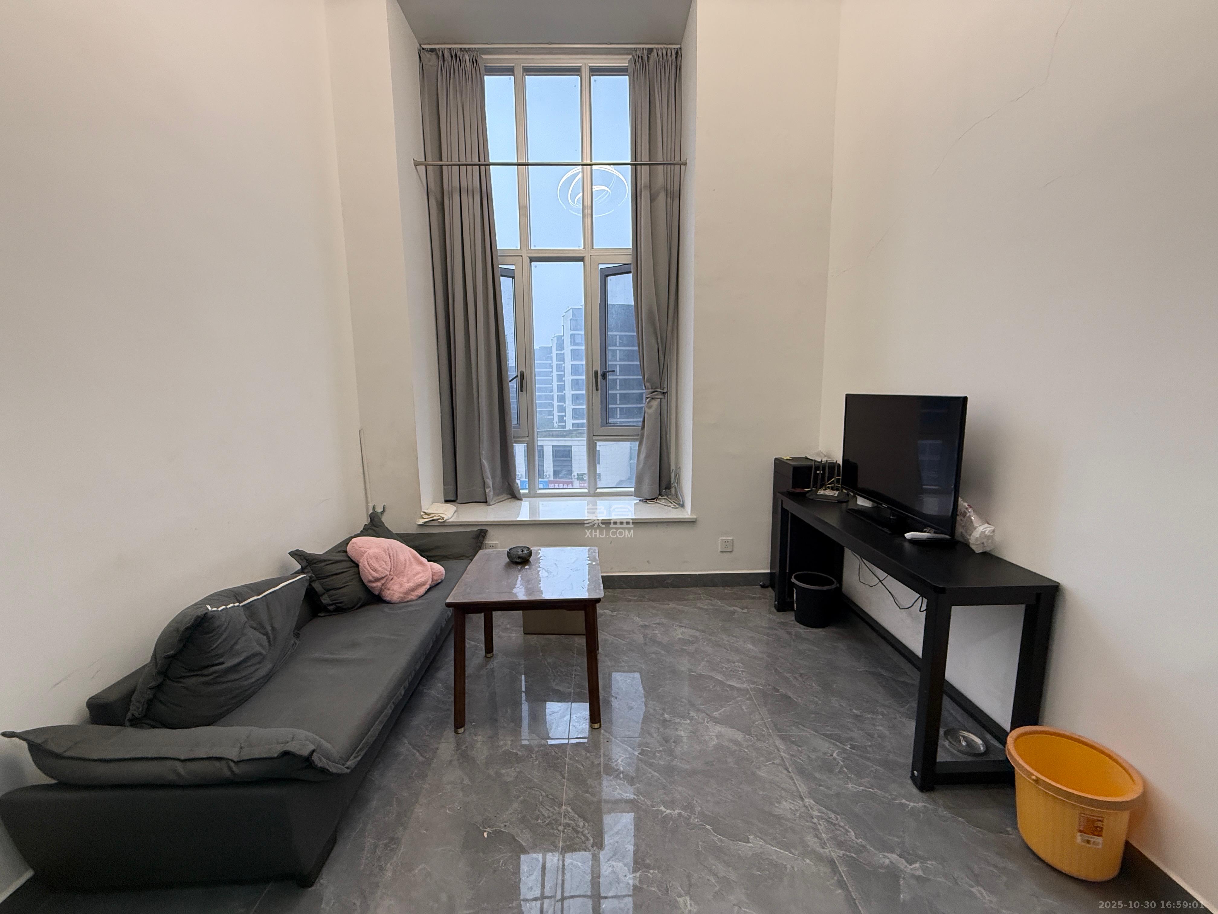 碧桂园翘楚棠  1室0厅0卫    1500.0元/月