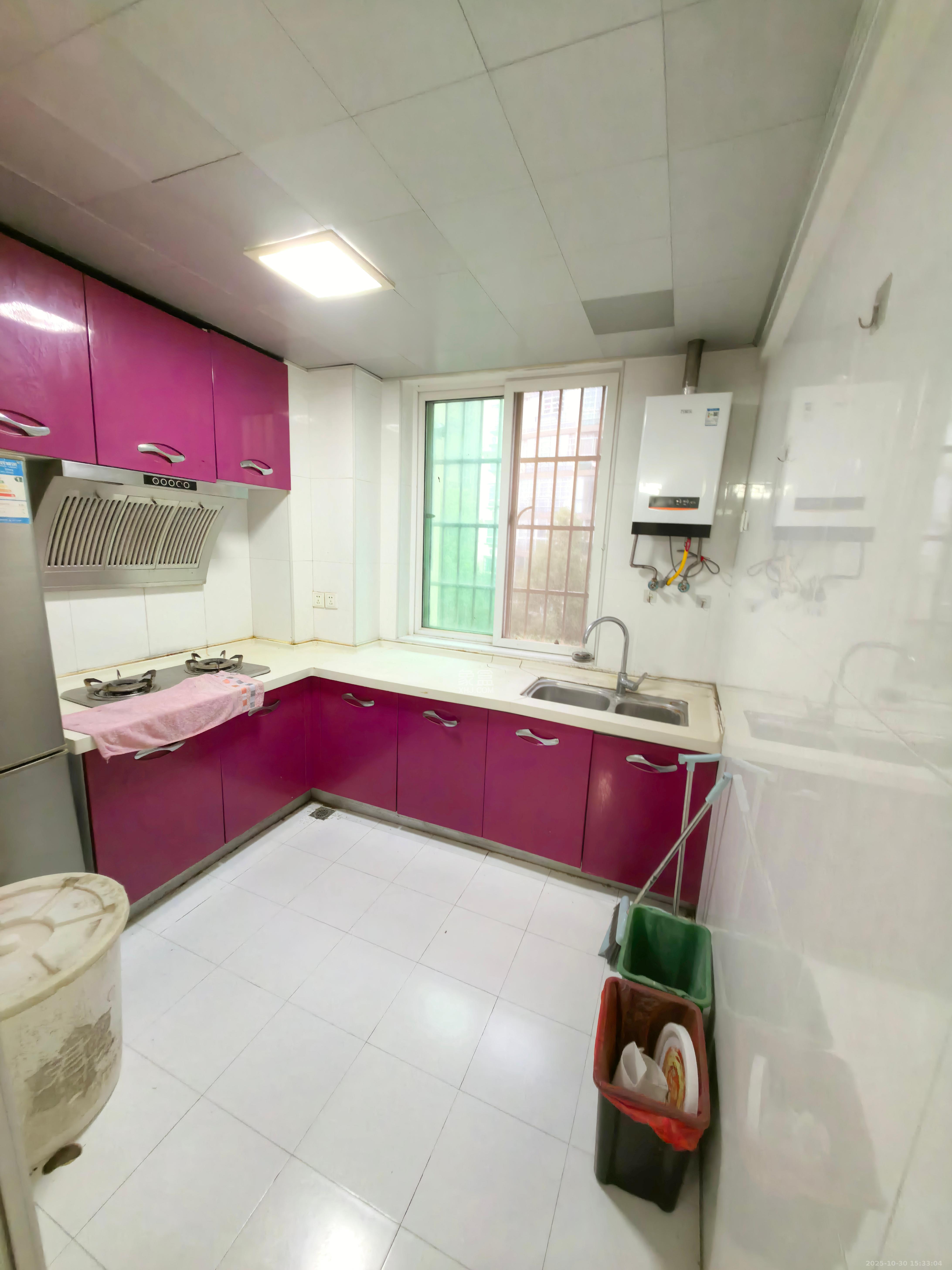 麓谷加州阳光  2室2厅2卫    2000.0元/月 麓谷加州阳光  2室2厅2卫    2000.0元/月室内图