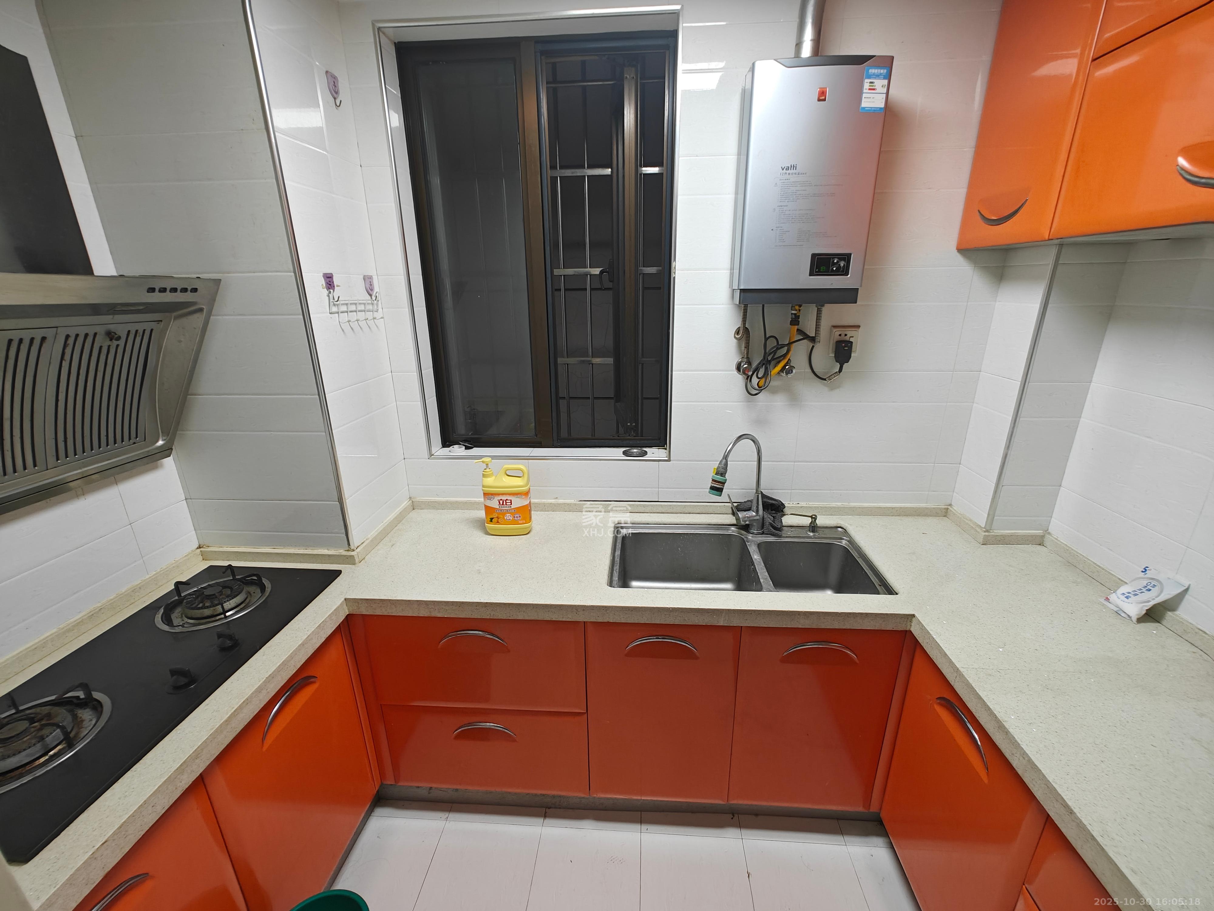 铂宫  2室1厅1卫    2600.0元/月 铂宫  2室1厅1卫    2600.0元/月室内图