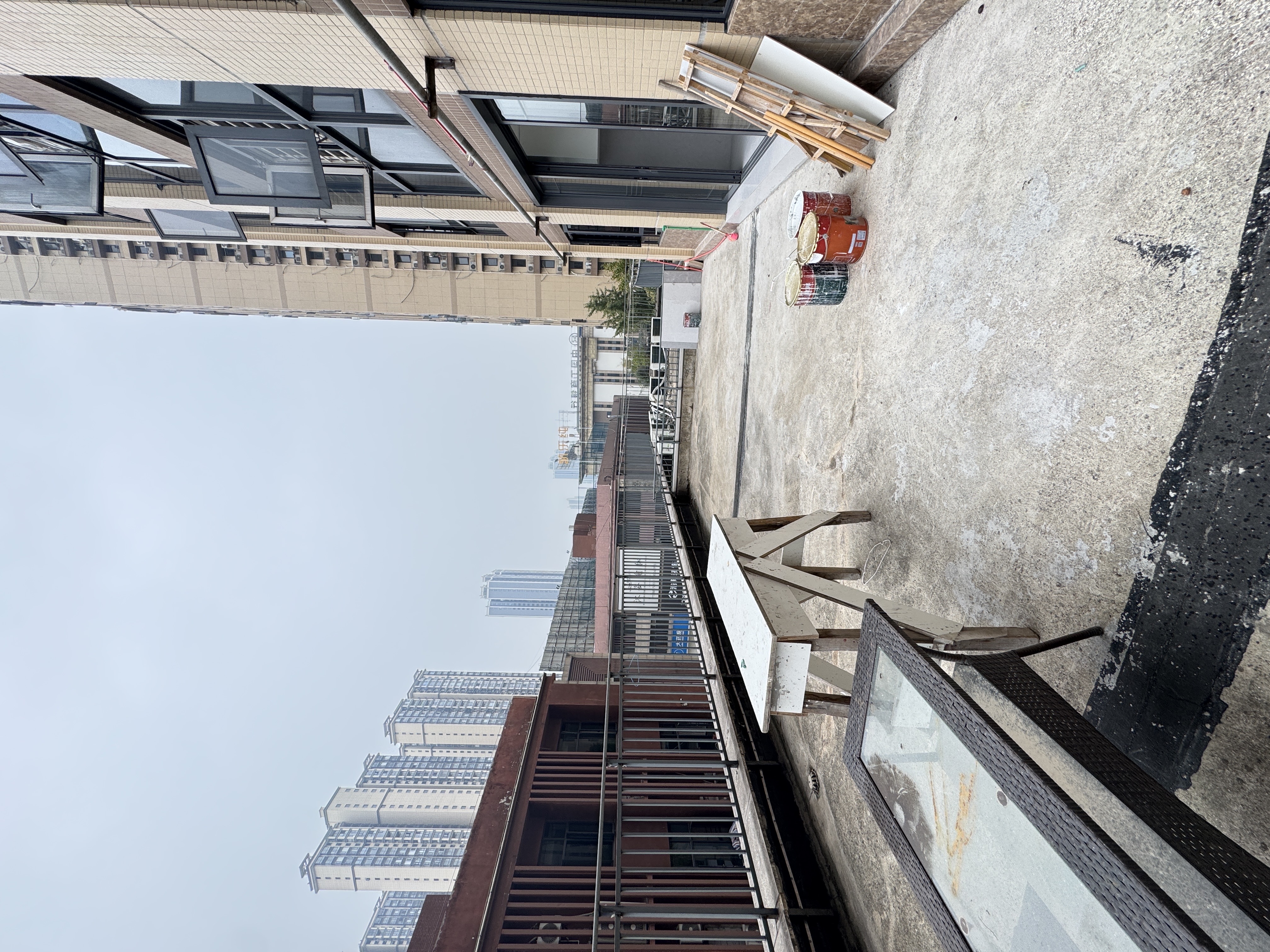 融冠亲城  4室2厅2卫    2800.0元/月室内图