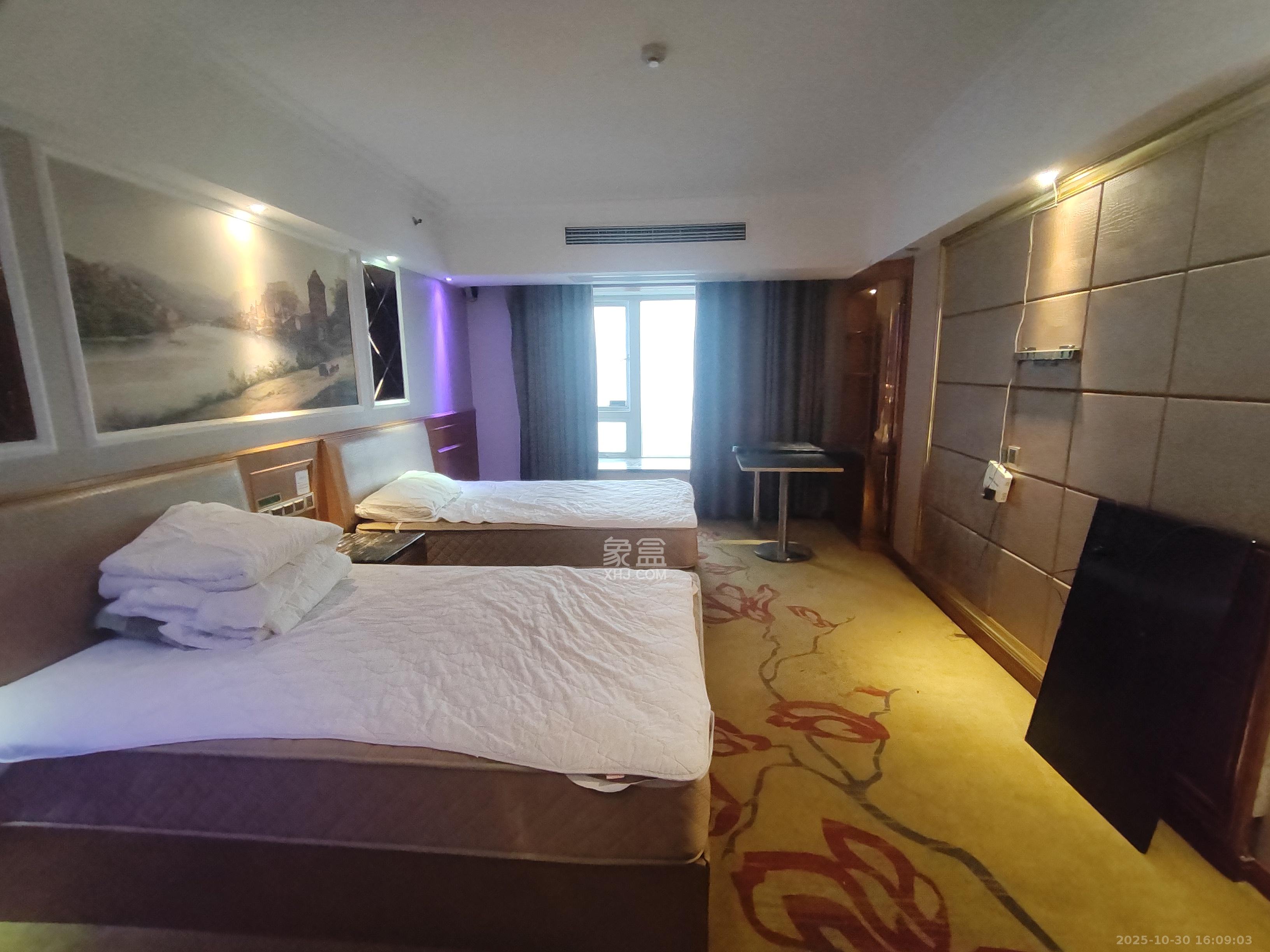 三重星都心  1室1厅1卫    1100.0元/月