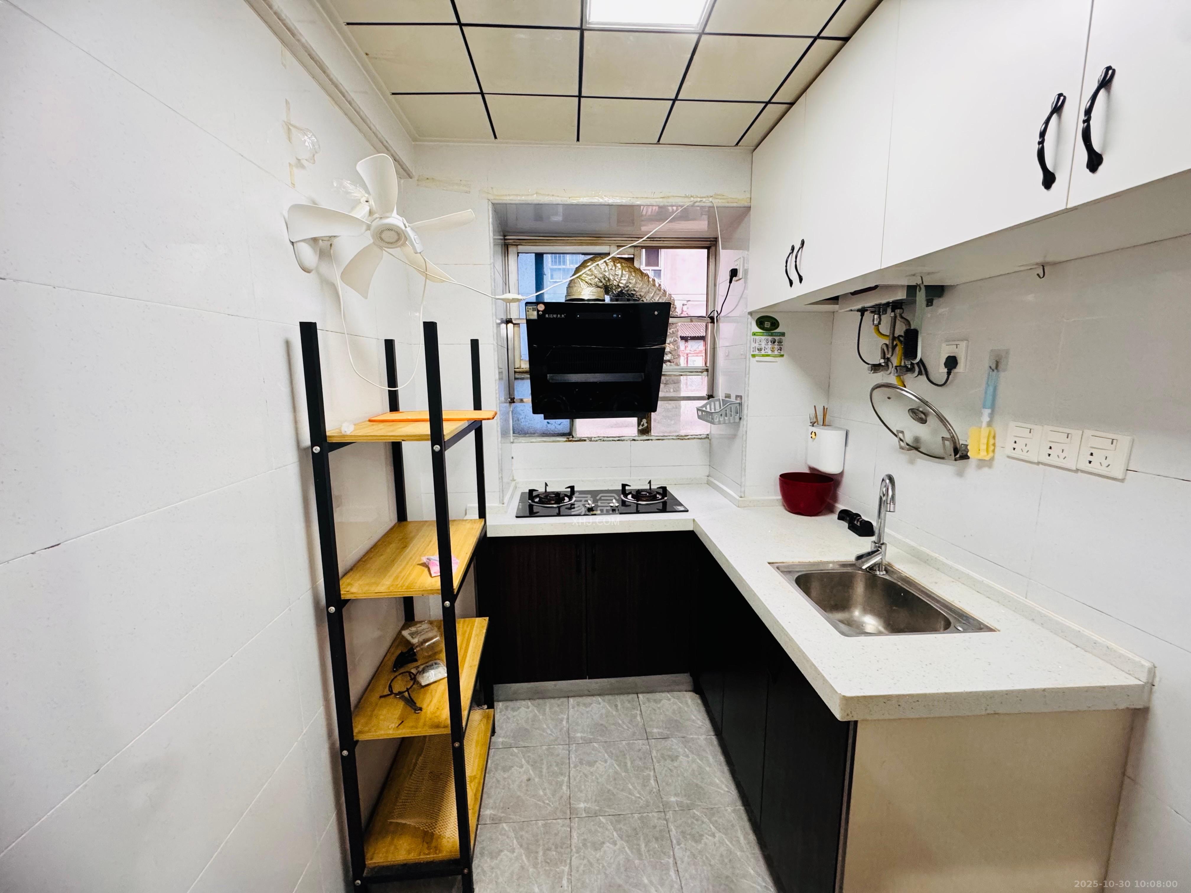 三兴公寓（三兴小区）  1室0厅0卫    1600.0元/月室内图