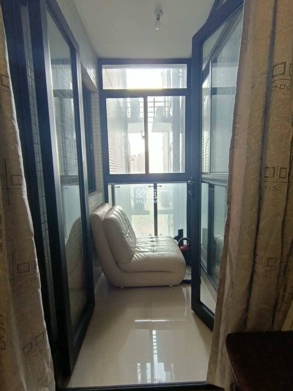 宝华海景 1室1厅1卫 125.0万 宝华海景 1室1厅1卫 125.0万室内图