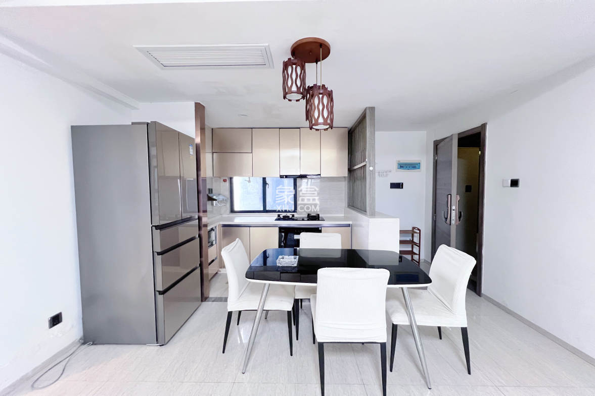 宇建国贸城 2室2厅1卫 3700.0元/月 宇建国贸城 2室2厅1卫 3700.0元/月室内图