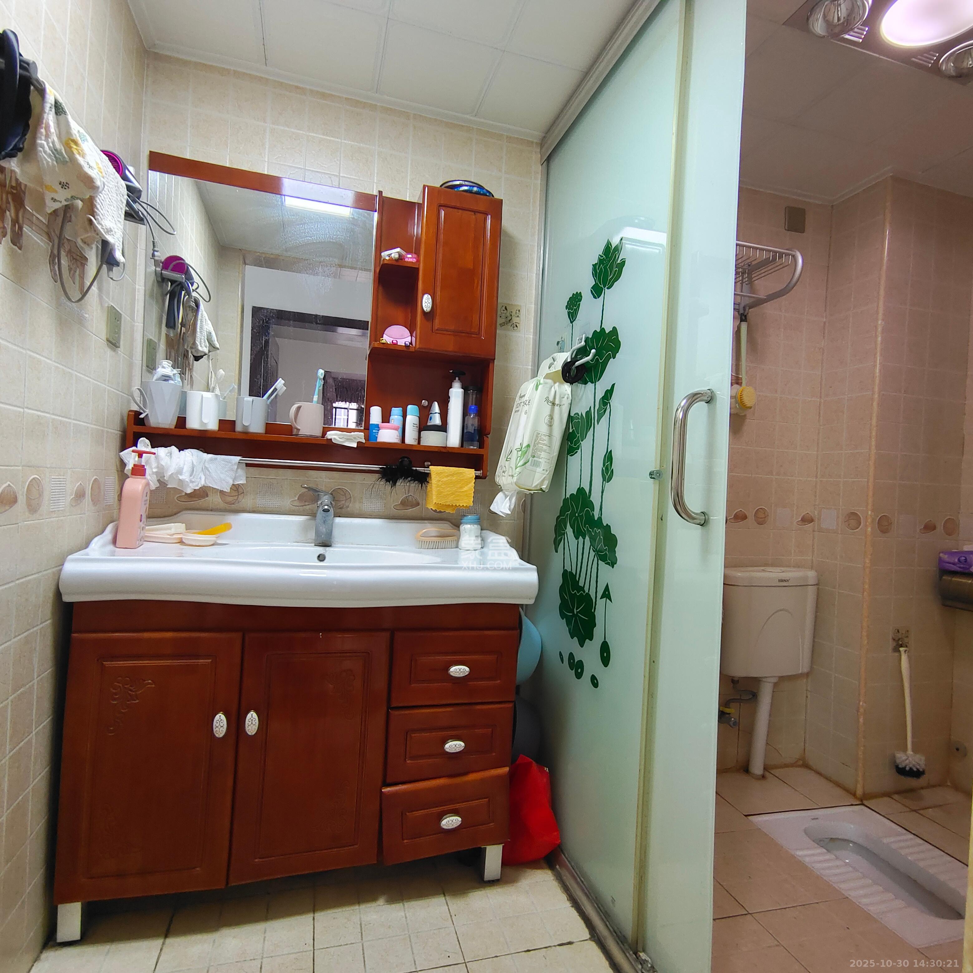 万芙锦城  2室2厅1卫    2400.0元/月室内图