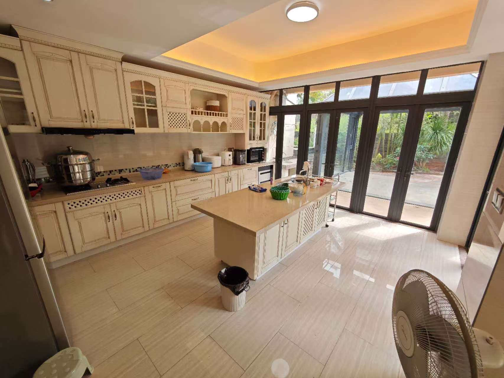 鸿洲江山  7室4厅3卫    18000.0元/月室内图