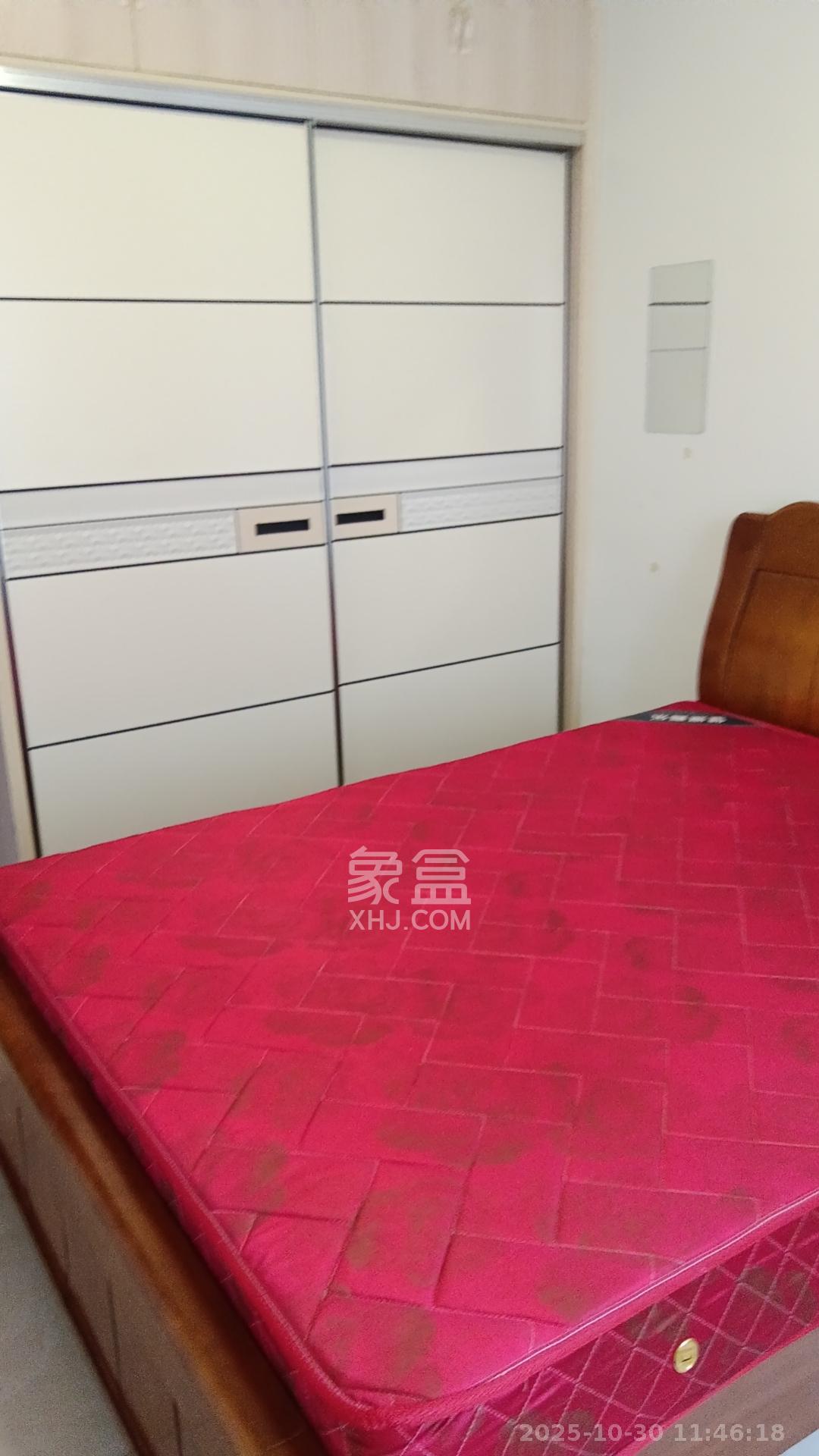 岳华新苑  2室2厅1卫    2100.0元/月室内图