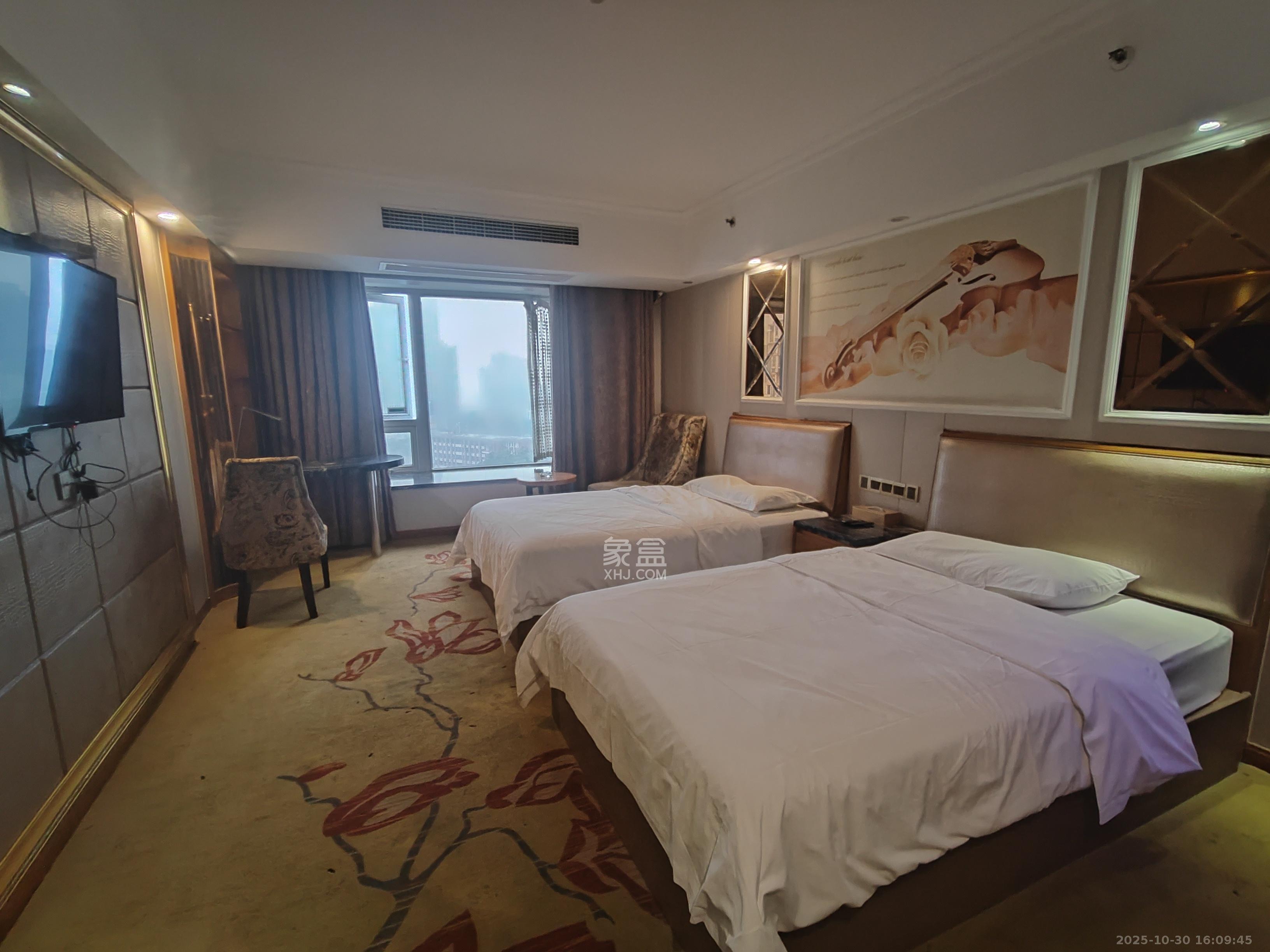 三重星都心  1室1厅1卫    1100.0元/月