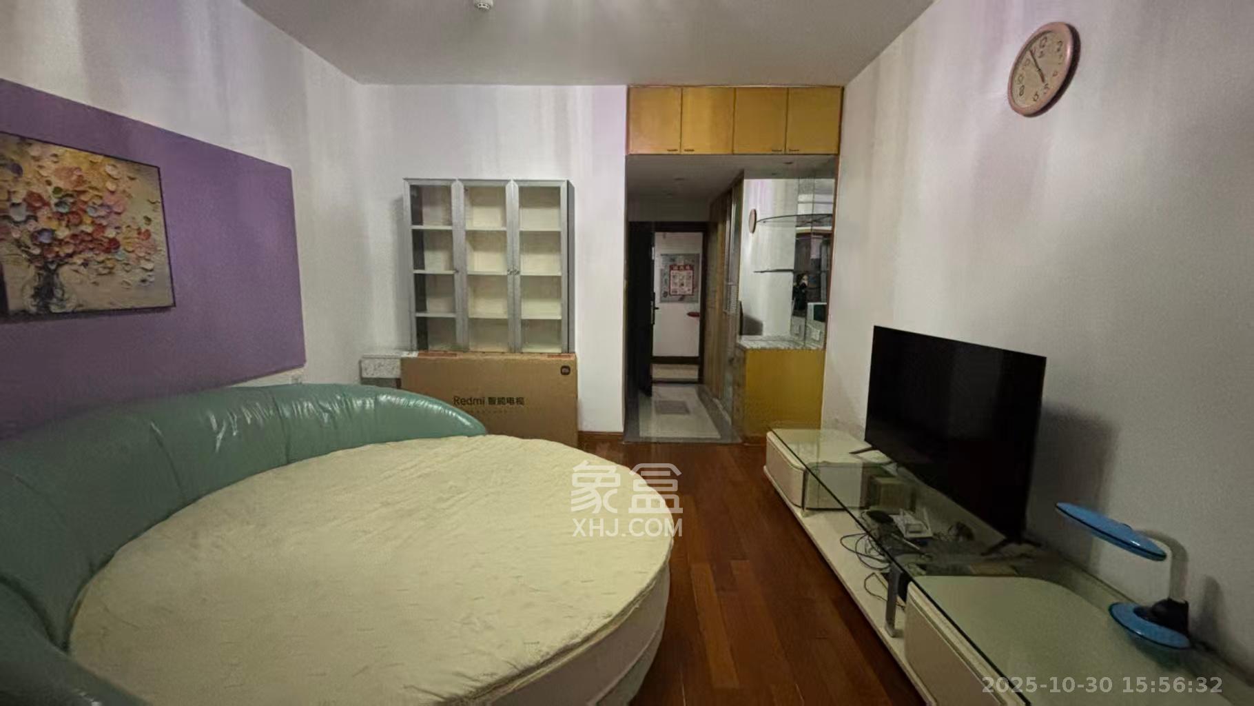 芙蓉同发 1室1厅1卫 1700.0元/月 芙蓉同发 1室1厅1卫 1700.0元/月室内图