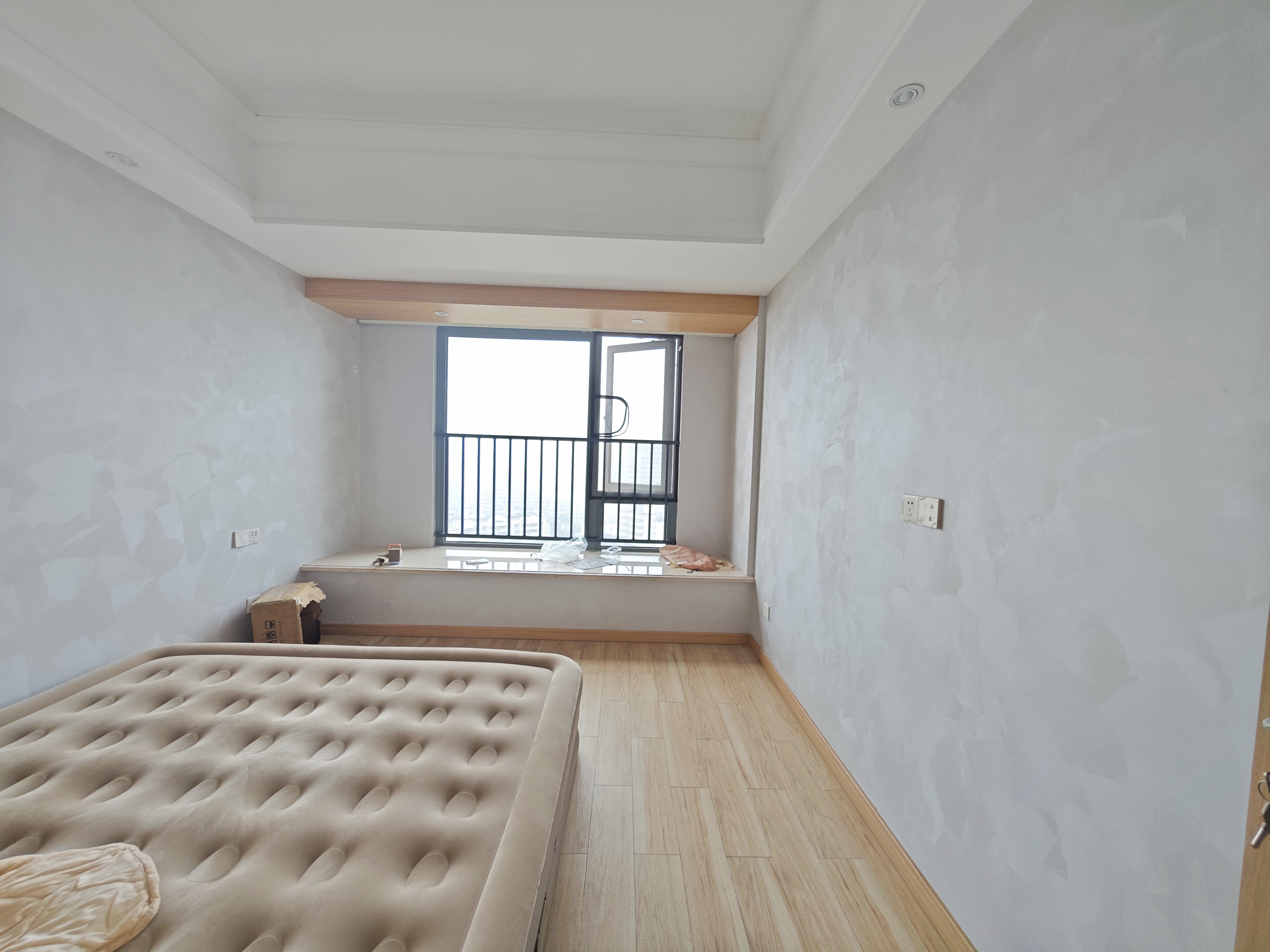 龙兴公馆 3室2厅2卫 7000.0元/月 龙兴公馆 3室2厅2卫 7000.0元/月室内图