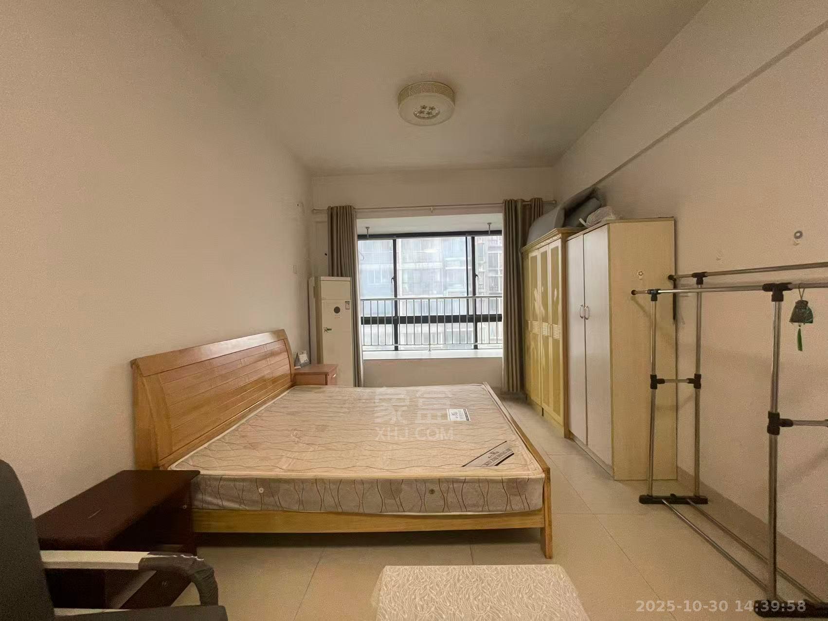 慈善大厦  1室1厅1卫    900.0元/月 慈善大厦  1室1厅1卫    900.0元/月