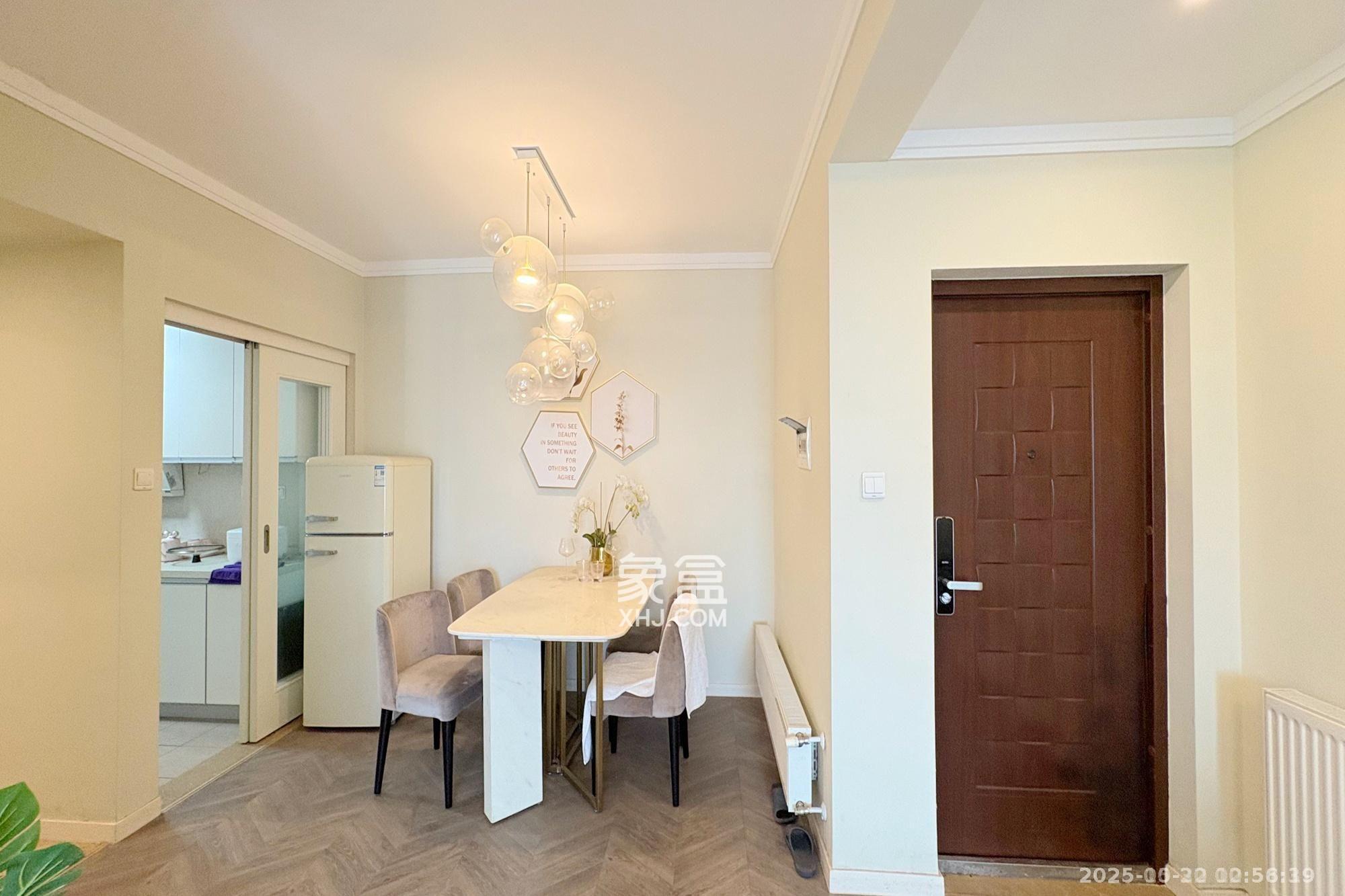 铂宫  2室1厅1卫    3500.0元/月 铂宫  2室1厅1卫    3500.0元/月室内图