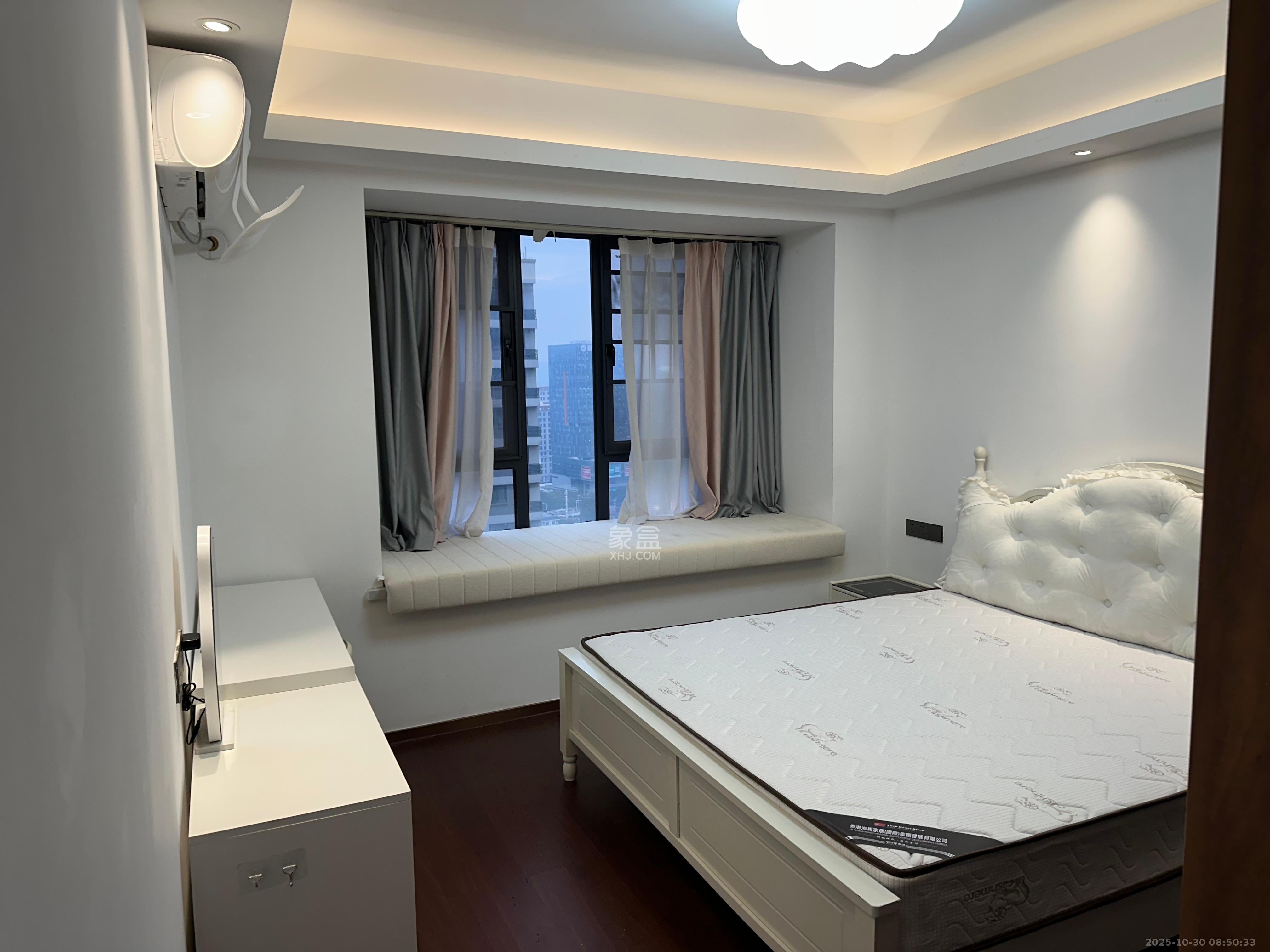 梅溪悦章  4室2厅2卫    4200.0元/月 梅溪悦章  4室2厅2卫    4200.0元/月室内图