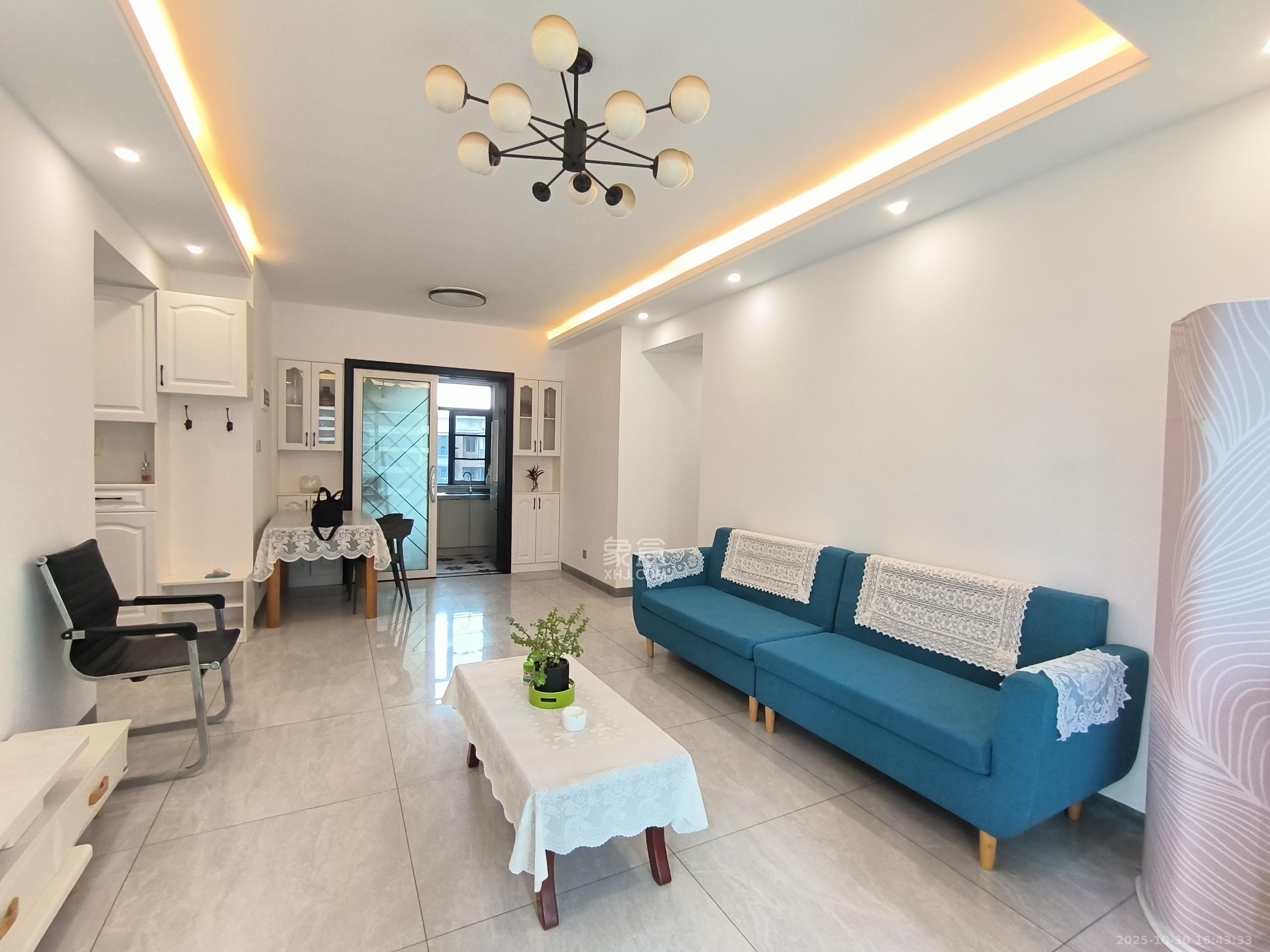 富洲滨江雅苑 3室2厅1卫 3200.0元/月 富洲滨江雅苑 3室2厅1卫 3200.0元/月室内图