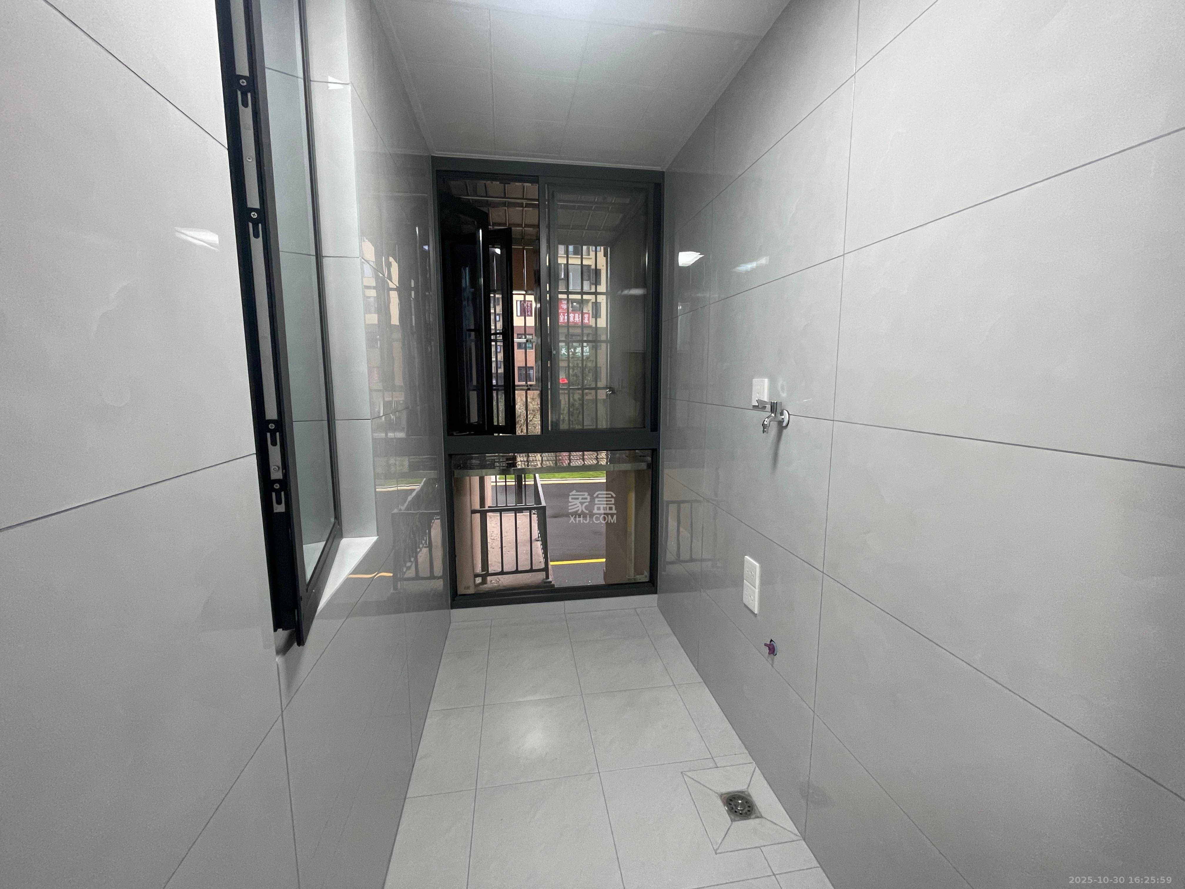 望远嘉苑  2室1厅1卫    2300.0元/月室内图