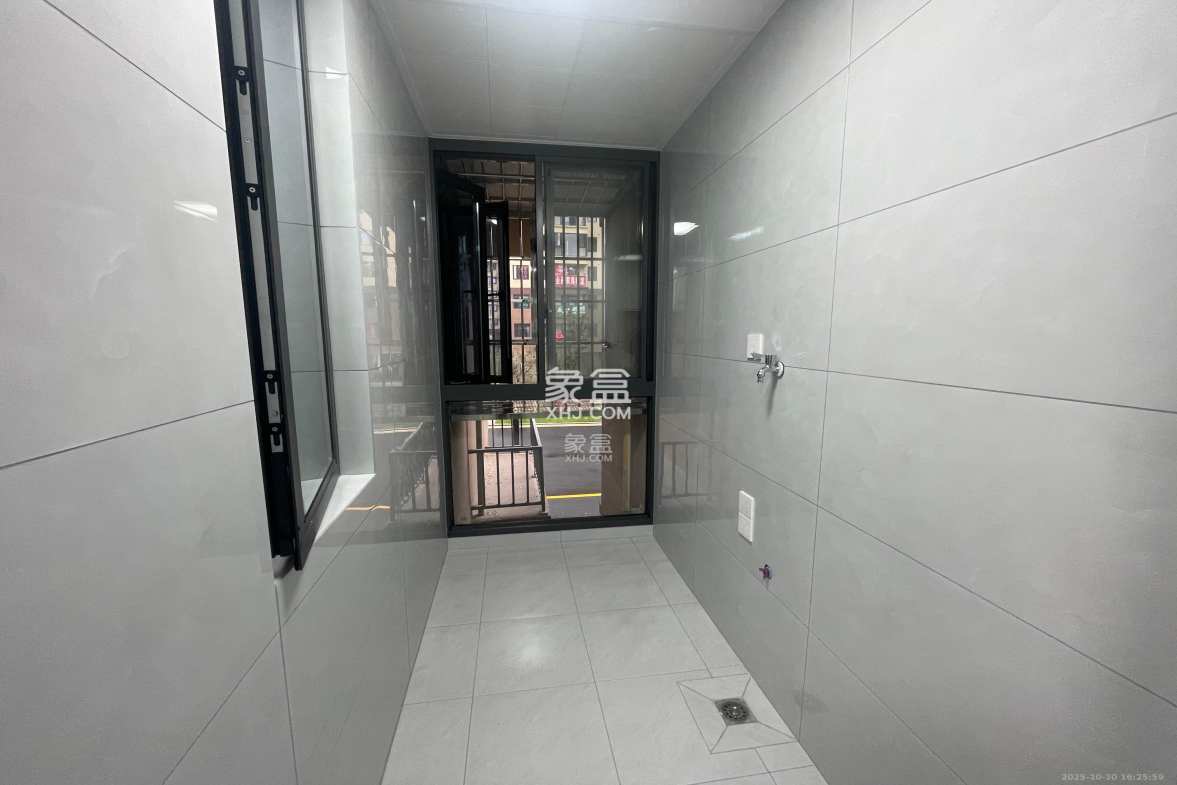 望远嘉苑 2室1厅1卫 2300.0元/月 望远嘉苑 2室1厅1卫 2300.0元/月室内图