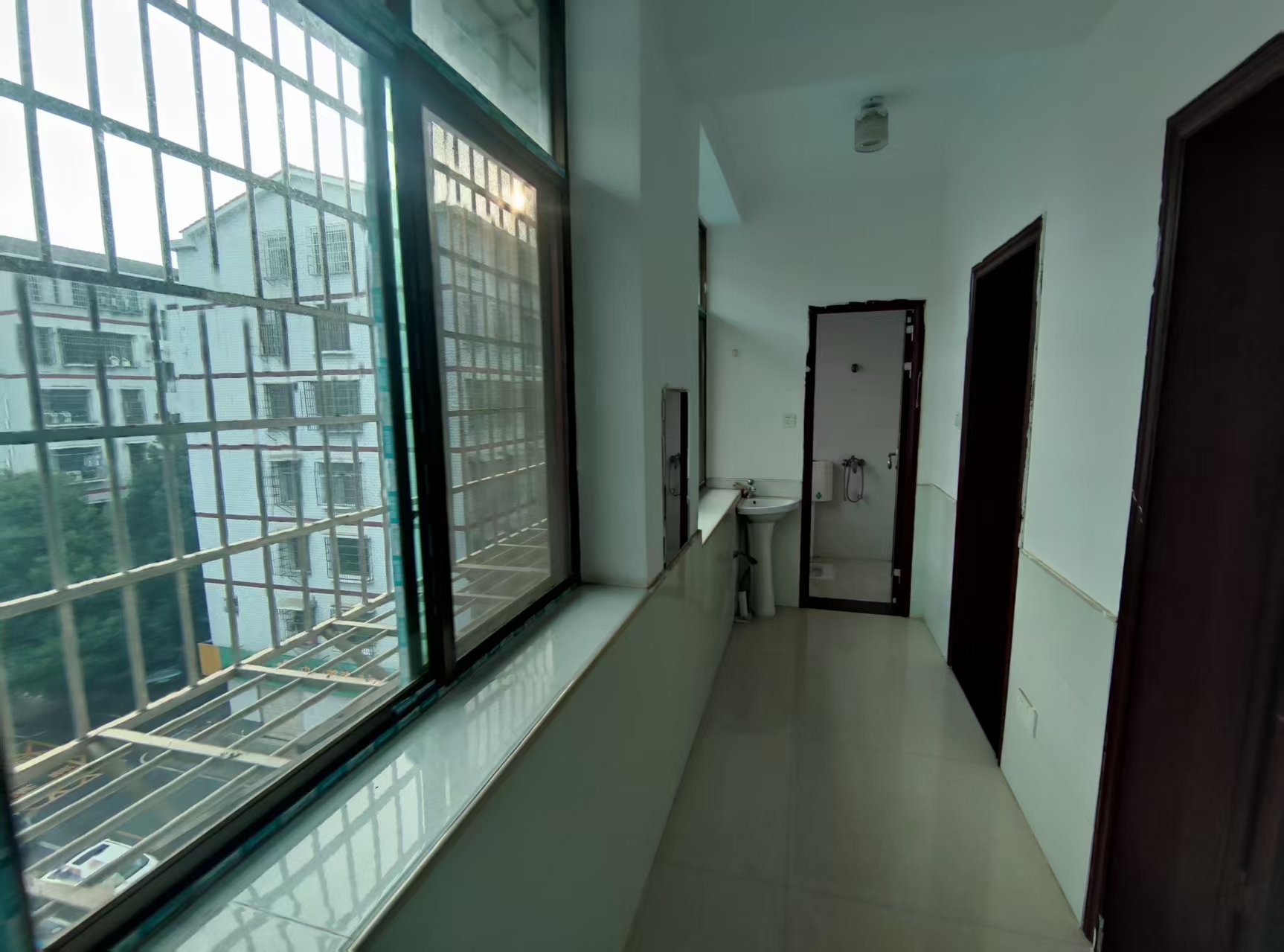 羊舞岭小区  2室2厅2卫    800.0元/月