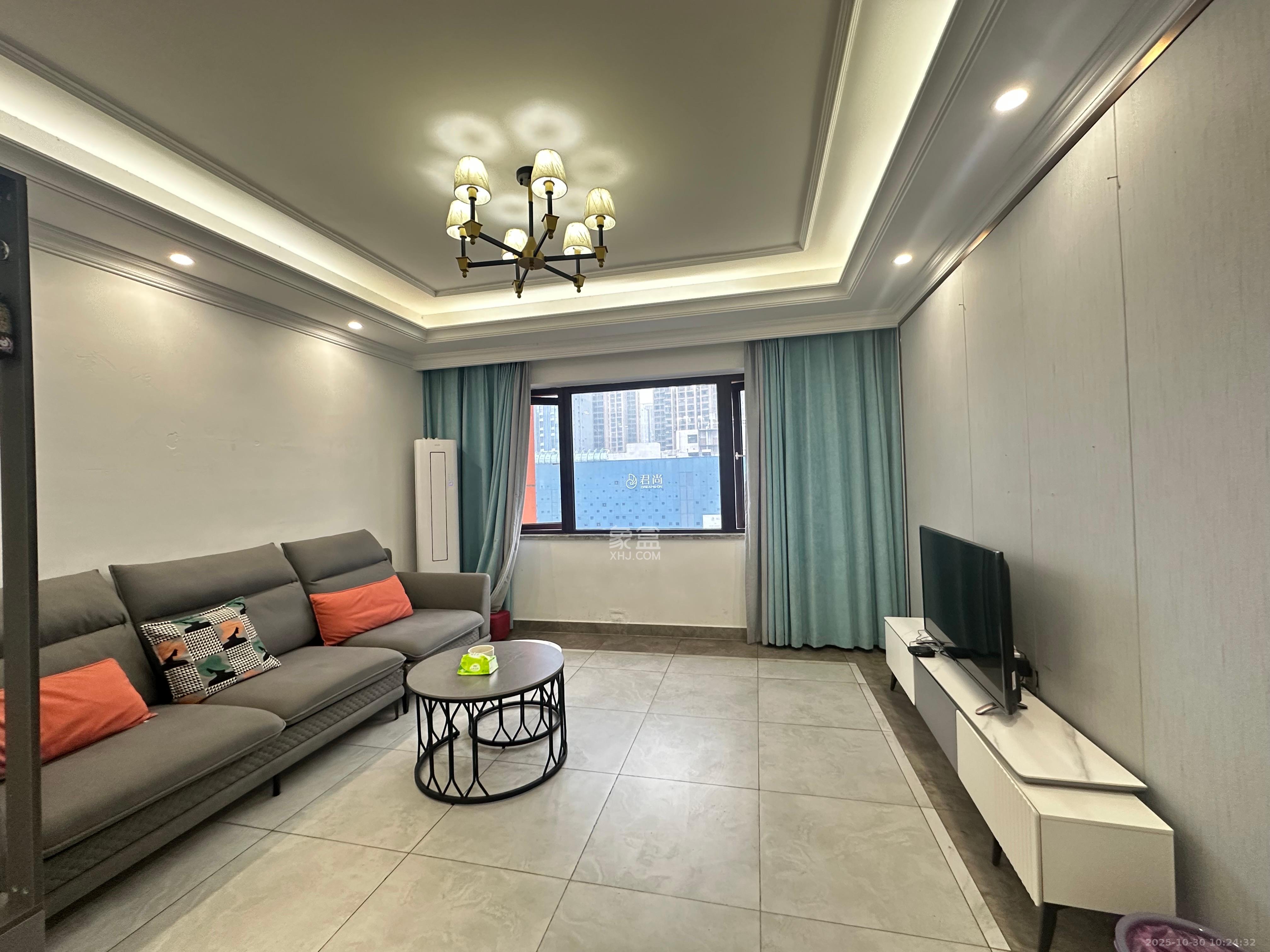 尚鑫海悦(新长海尚海城) 4室2厅2卫 2600.0元/月 尚鑫海悦(新长海尚海城) 4室2厅2卫 2600.0元/月室内图