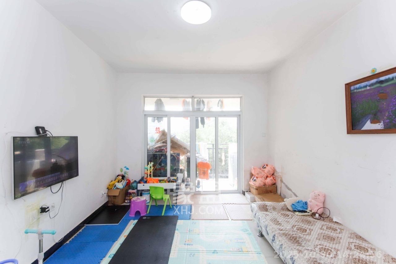 中房F联邦  2室2厅1卫    1800.0元/月