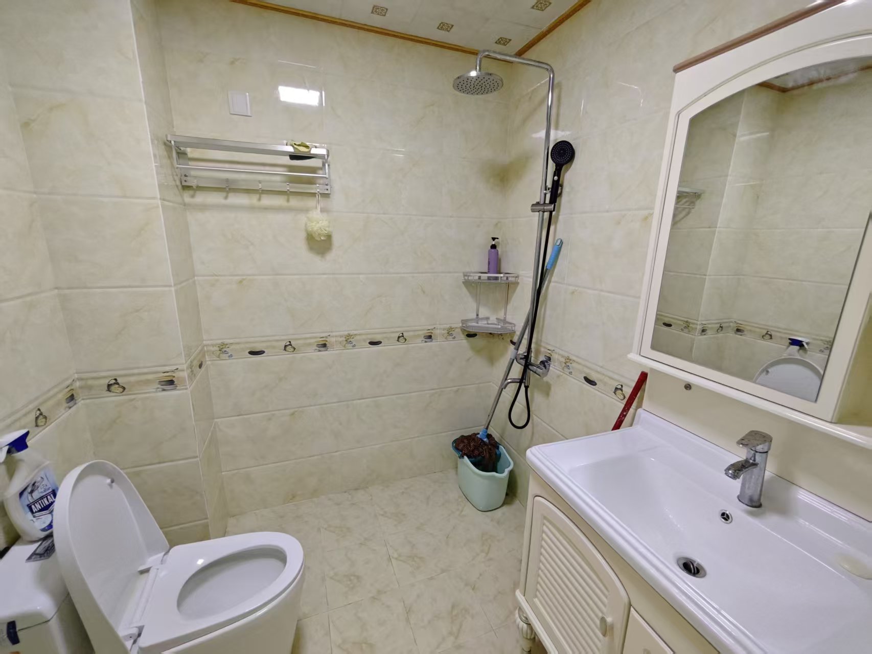 国兴城（A区）  1室0厅0卫    3000.0元/月室内图