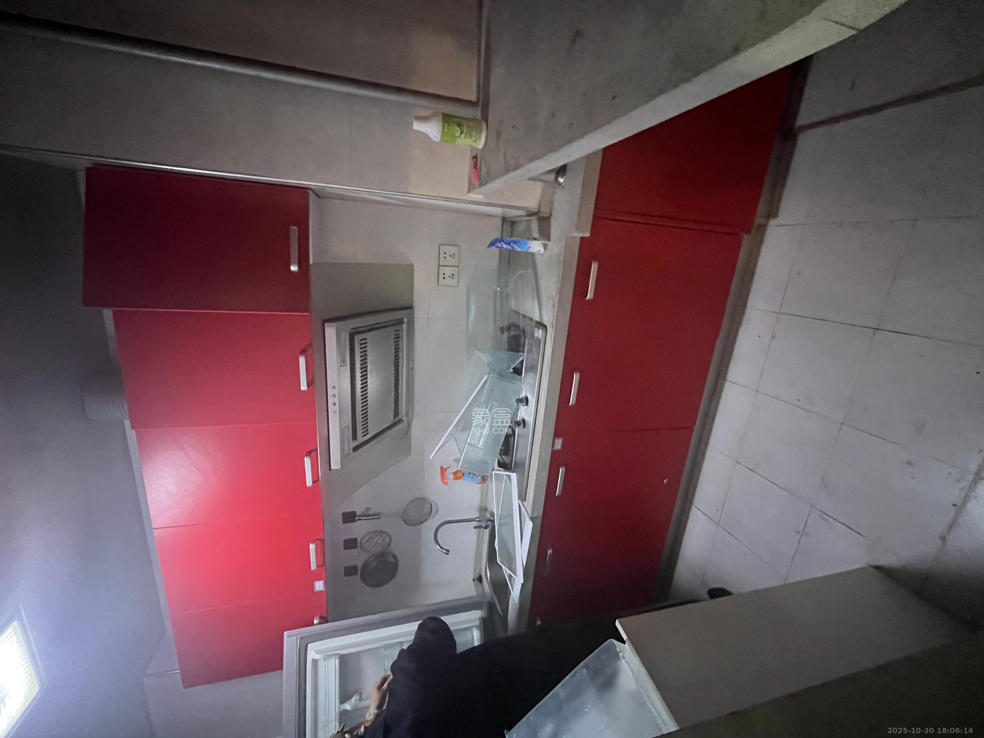 云鼎公馆  1室1厅1卫    1600.0元/月室内图