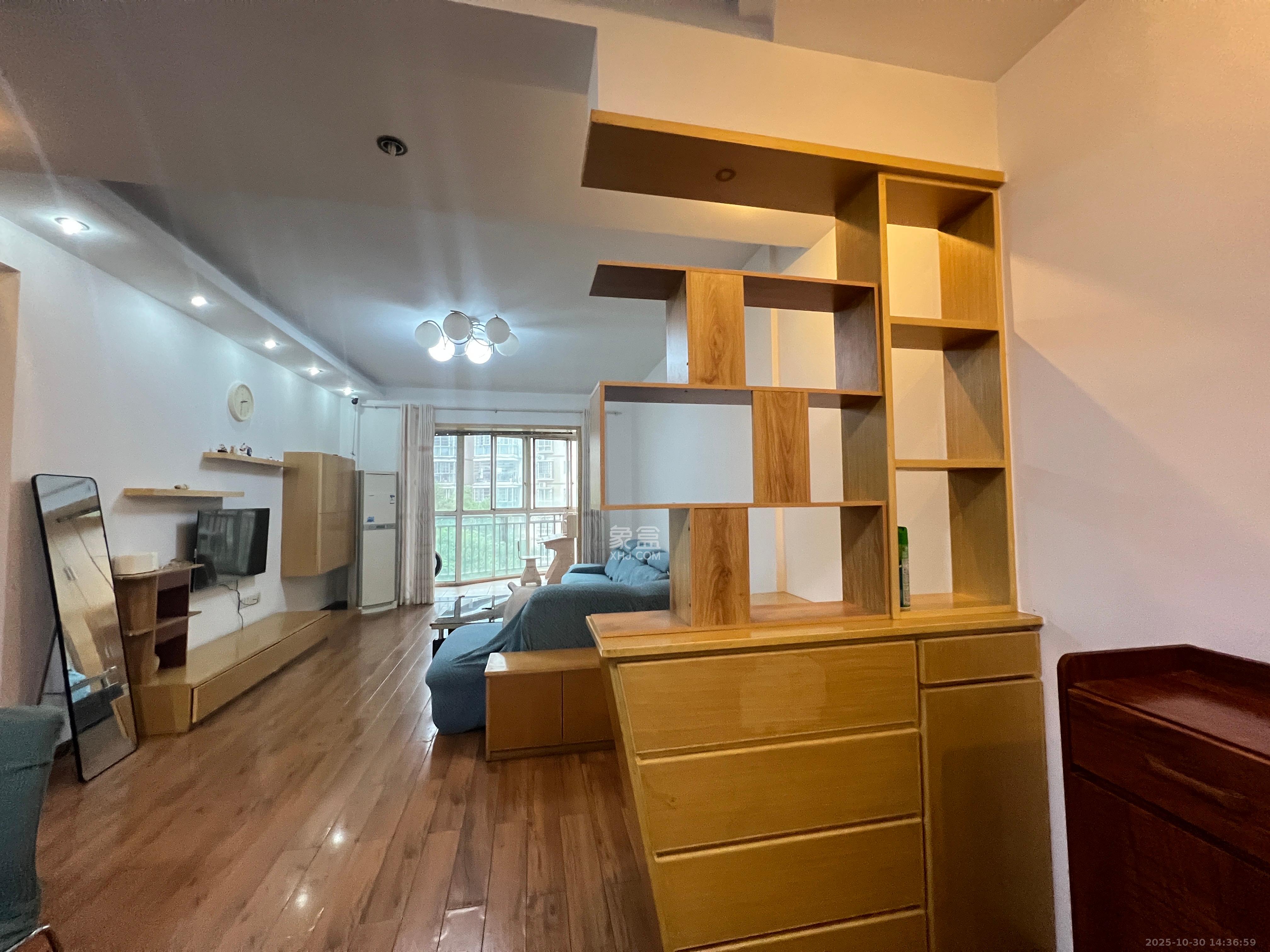 星城国际  2室2厅1卫    1400.0元/月室内图