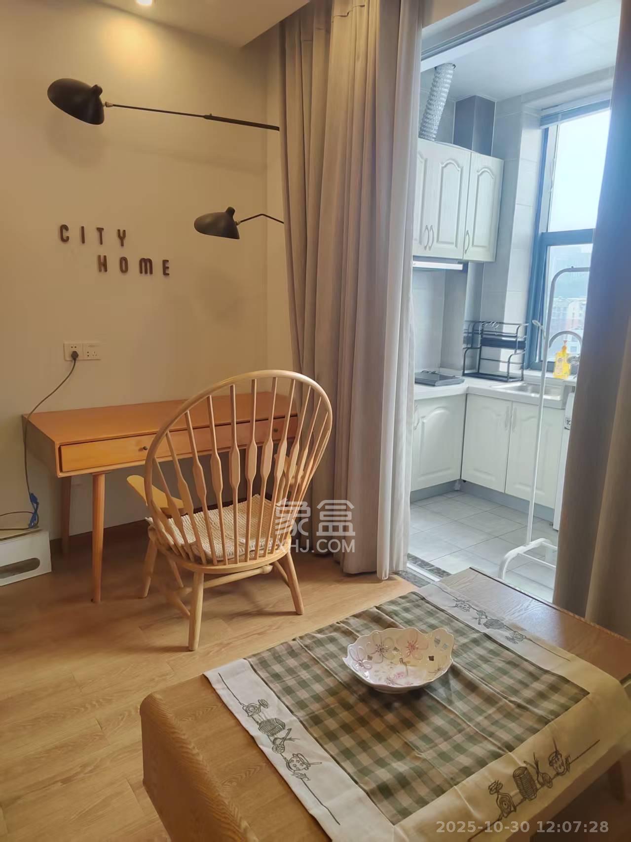 江南华府  1室1厅1卫    1900.0元/月室内图