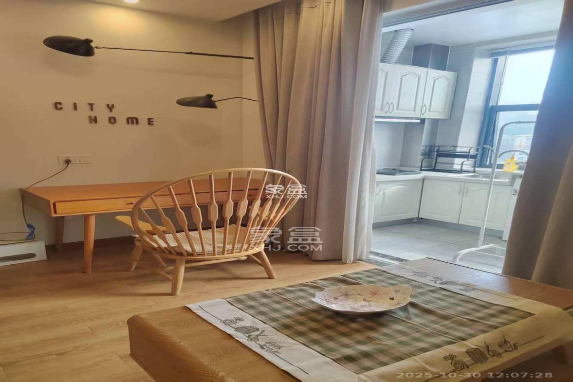 江南华府 1室1厅1卫 1900.0元/月 江南华府 1室1厅1卫 1900.0元/月室内图