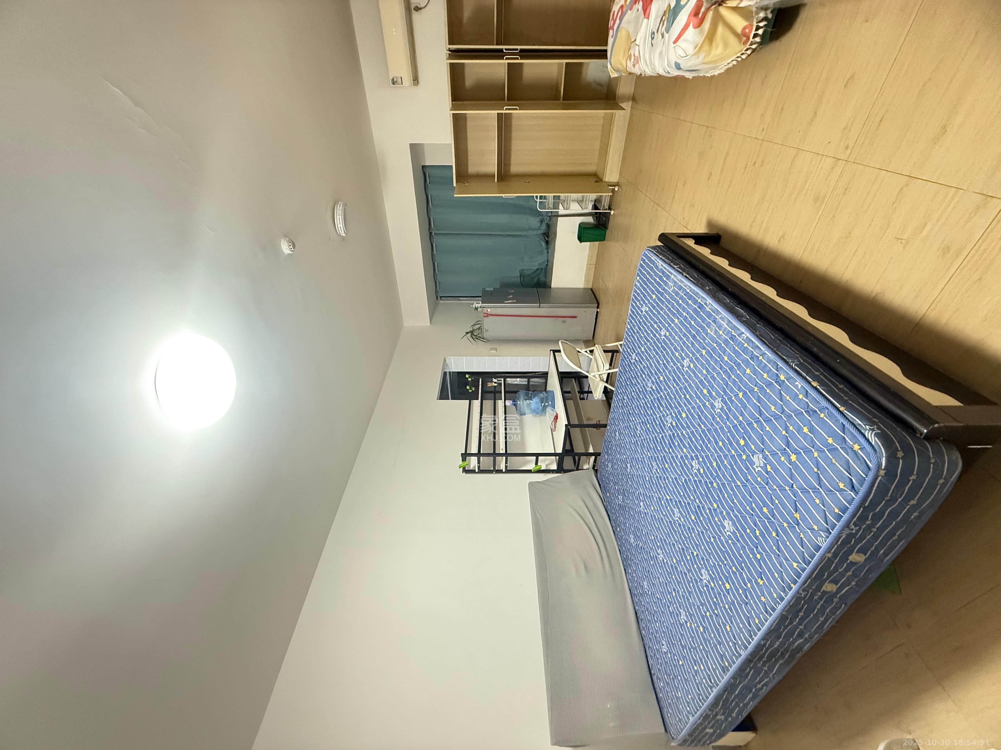 凯轩云顶  1室1厅1卫    1500.0元/月 凯轩云顶  1室1厅1卫    1500.0元/月室内图