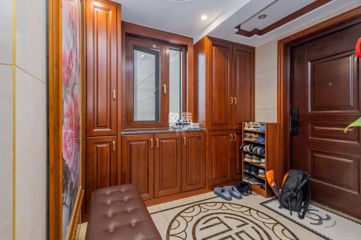 龙湖碧桂园天宸原著 1室0厅0卫 258.0万 龙湖碧桂园天宸原著 1室0厅0卫 258.0万卧室